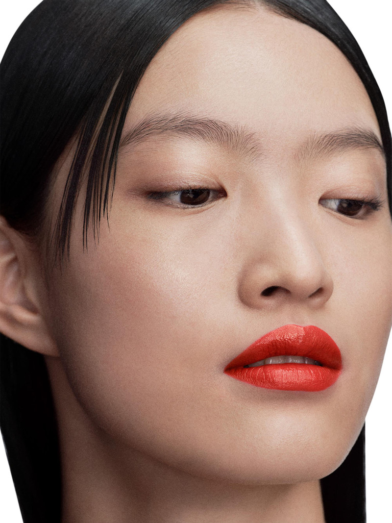 Satin Lipstick - Deep Red 4