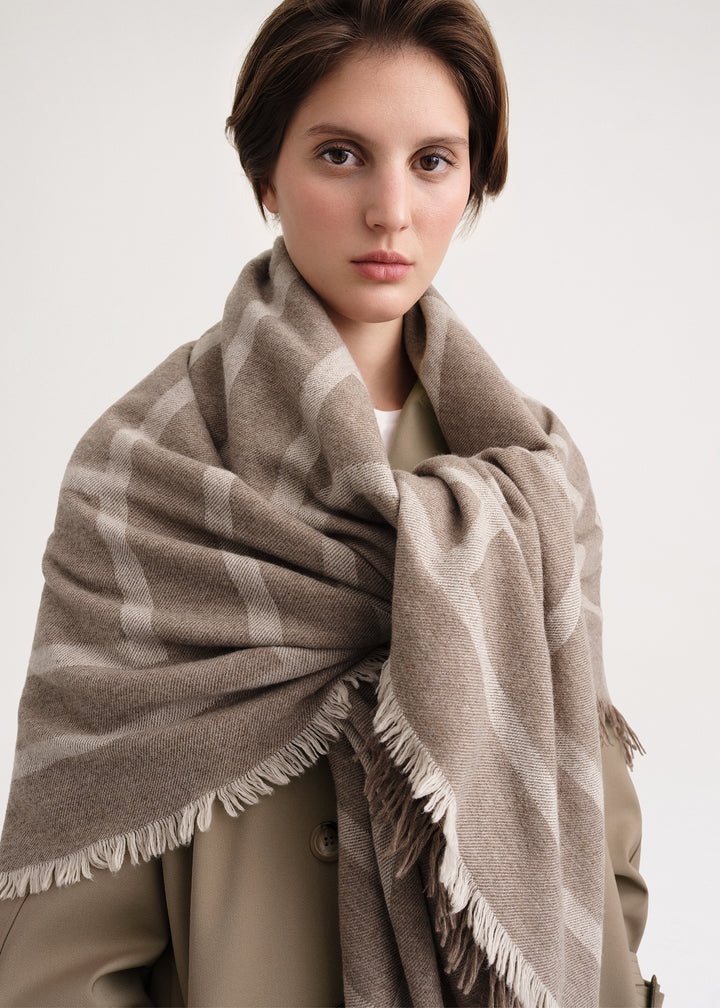 Monogram wool cashmere scarf tobacco monogram - 4