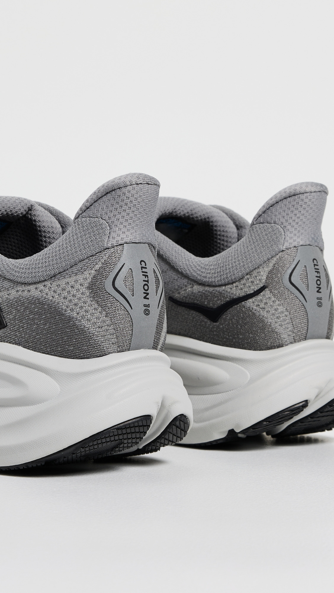 Clifton 10 Sneakers - 2
