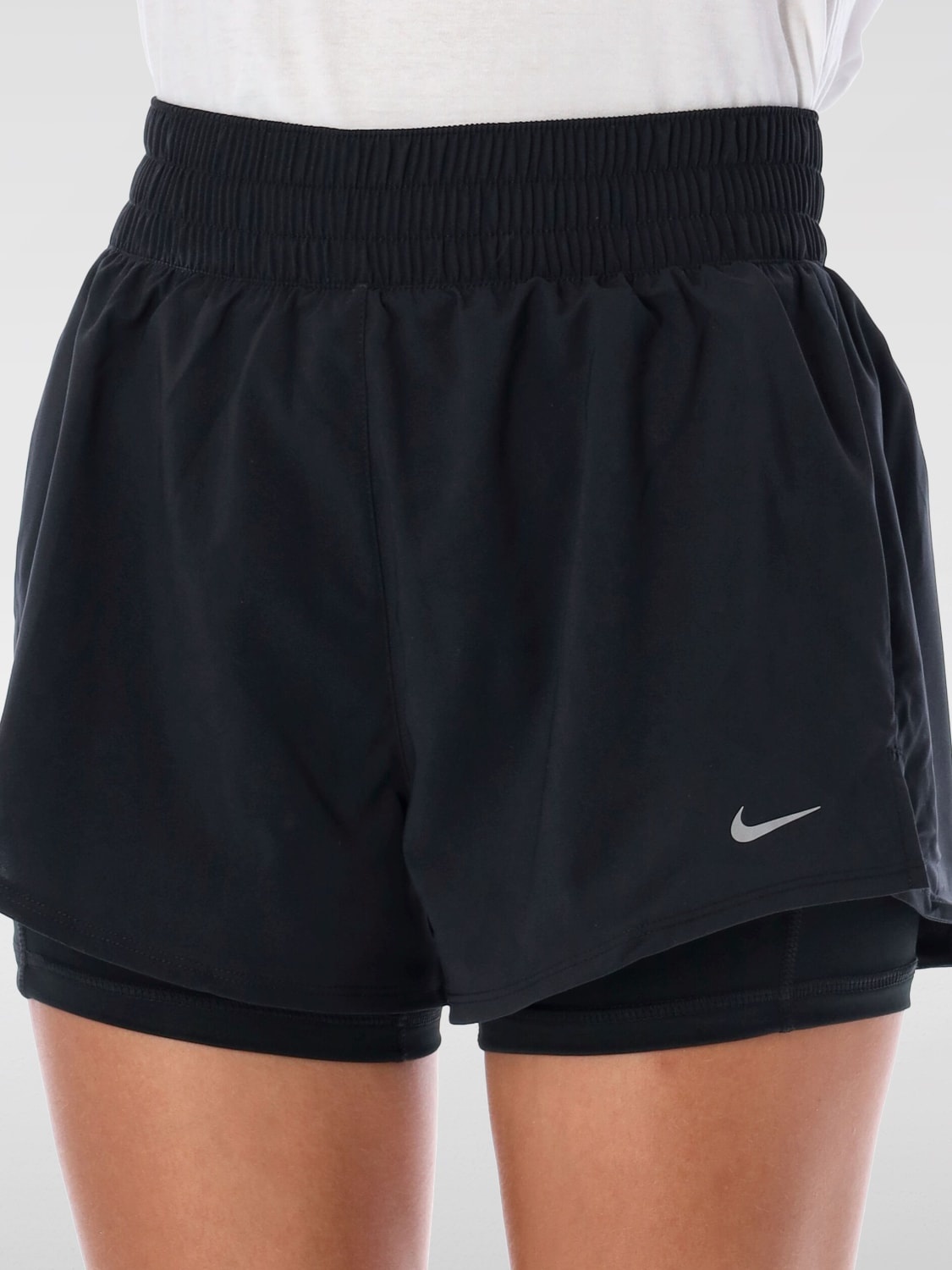 Short woman Nike - 3