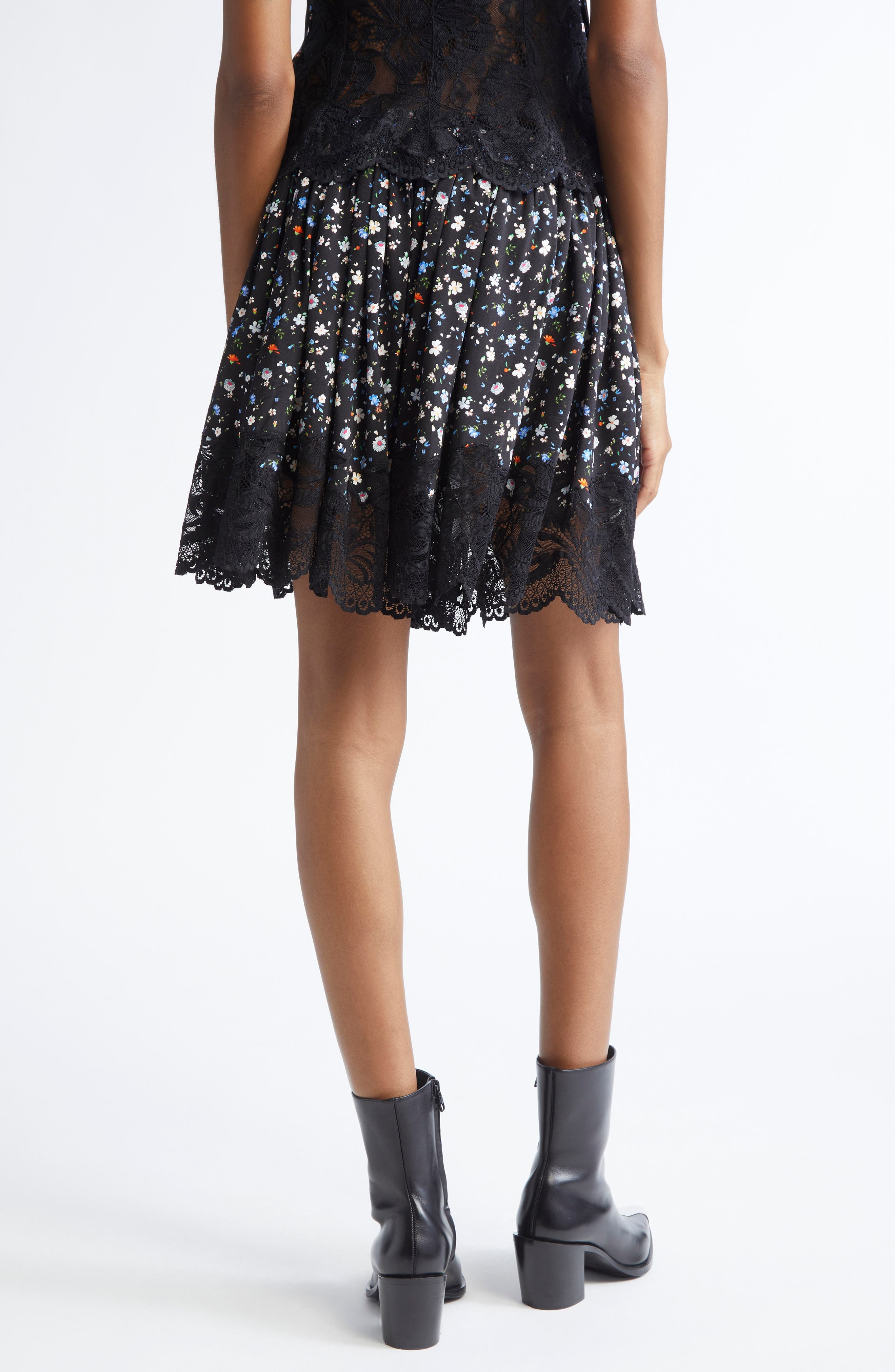 Rabanne Ditsy Floral Lace Trim Skirt in Black at Nordstrom - 3