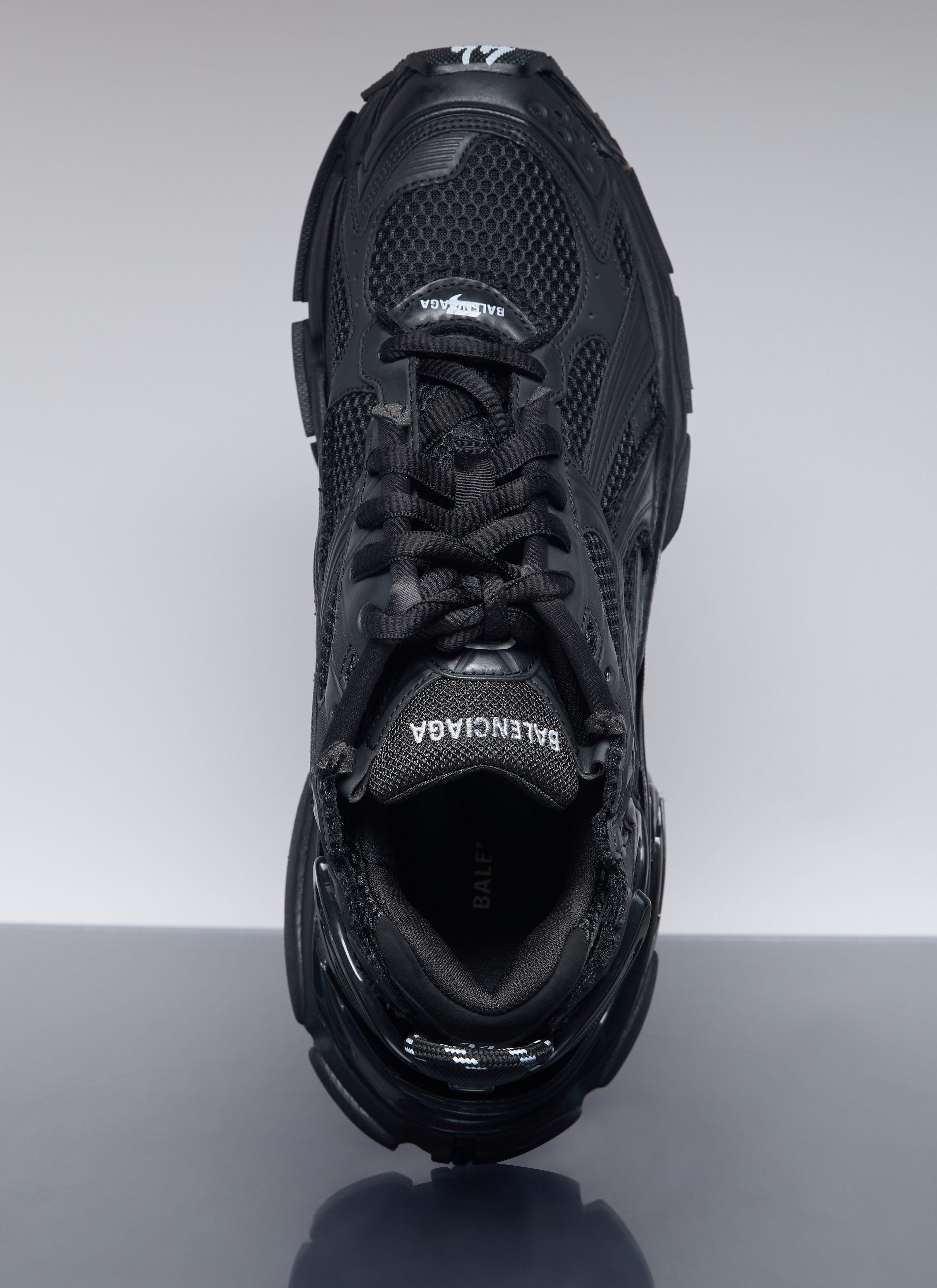 Runner Sneakers - 7