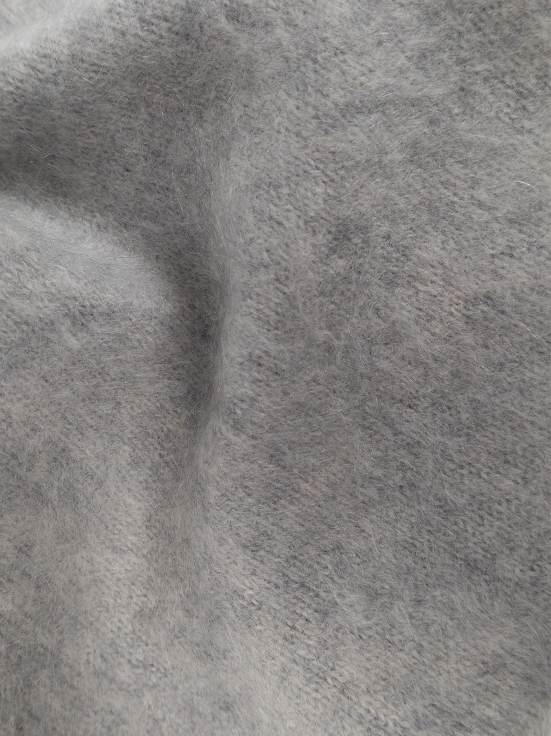 LISA YANG cashmere scarf outlook