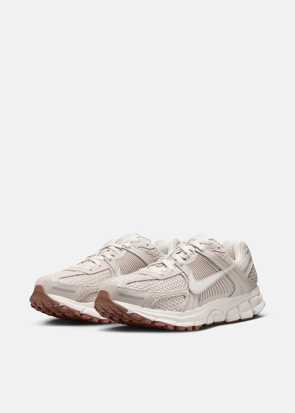 Nike Zoom Vomero 5 Beige - 2