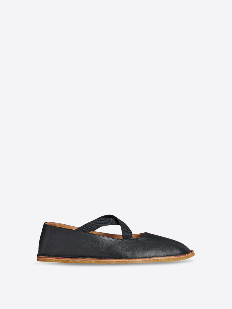 Dries Van Noten LEATHER STRAP FLATS outlook