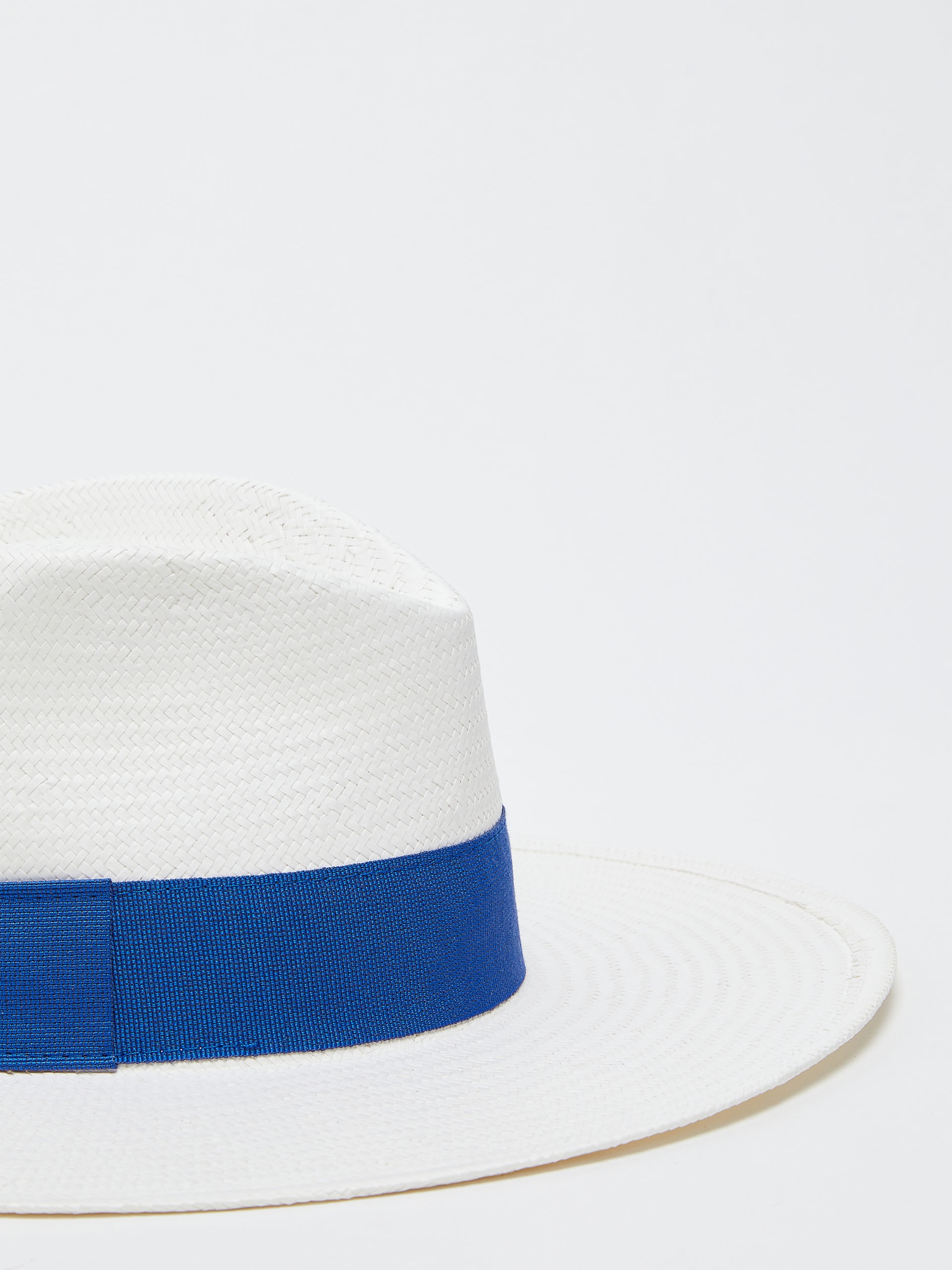 ERA Paper yarn hat - 2