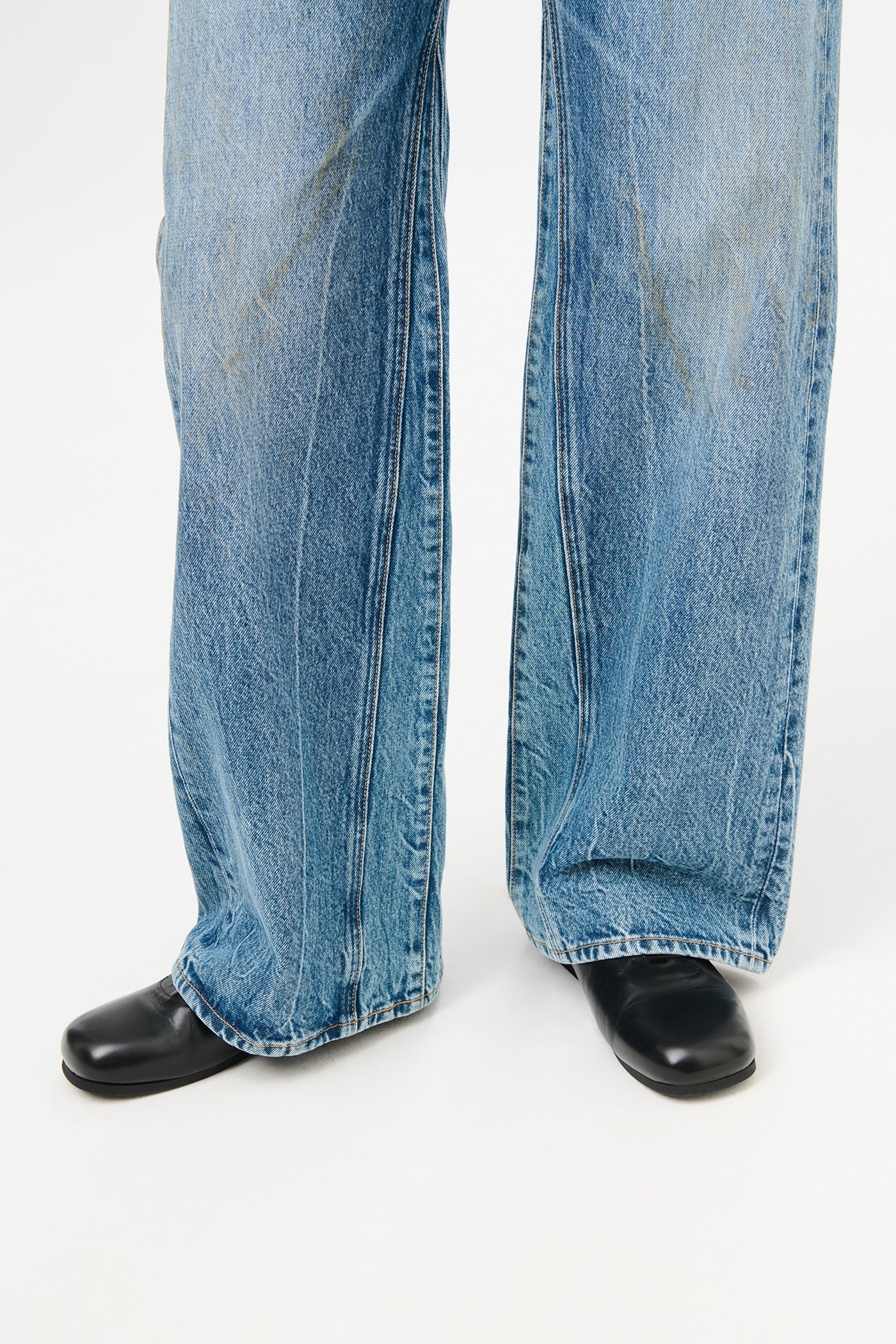 靴 our legacy sneak in Sombre Satin Bovine Our Legacy - Sneak In Castagno Satin Bovine