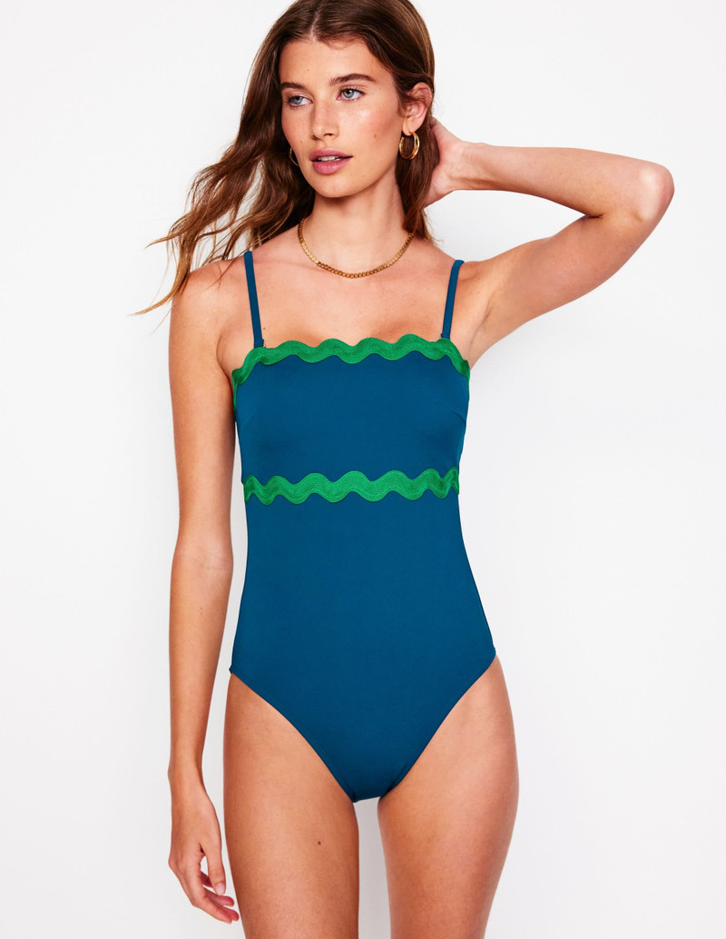 Giant Rik Rak Swimsuit-Oceanside 3