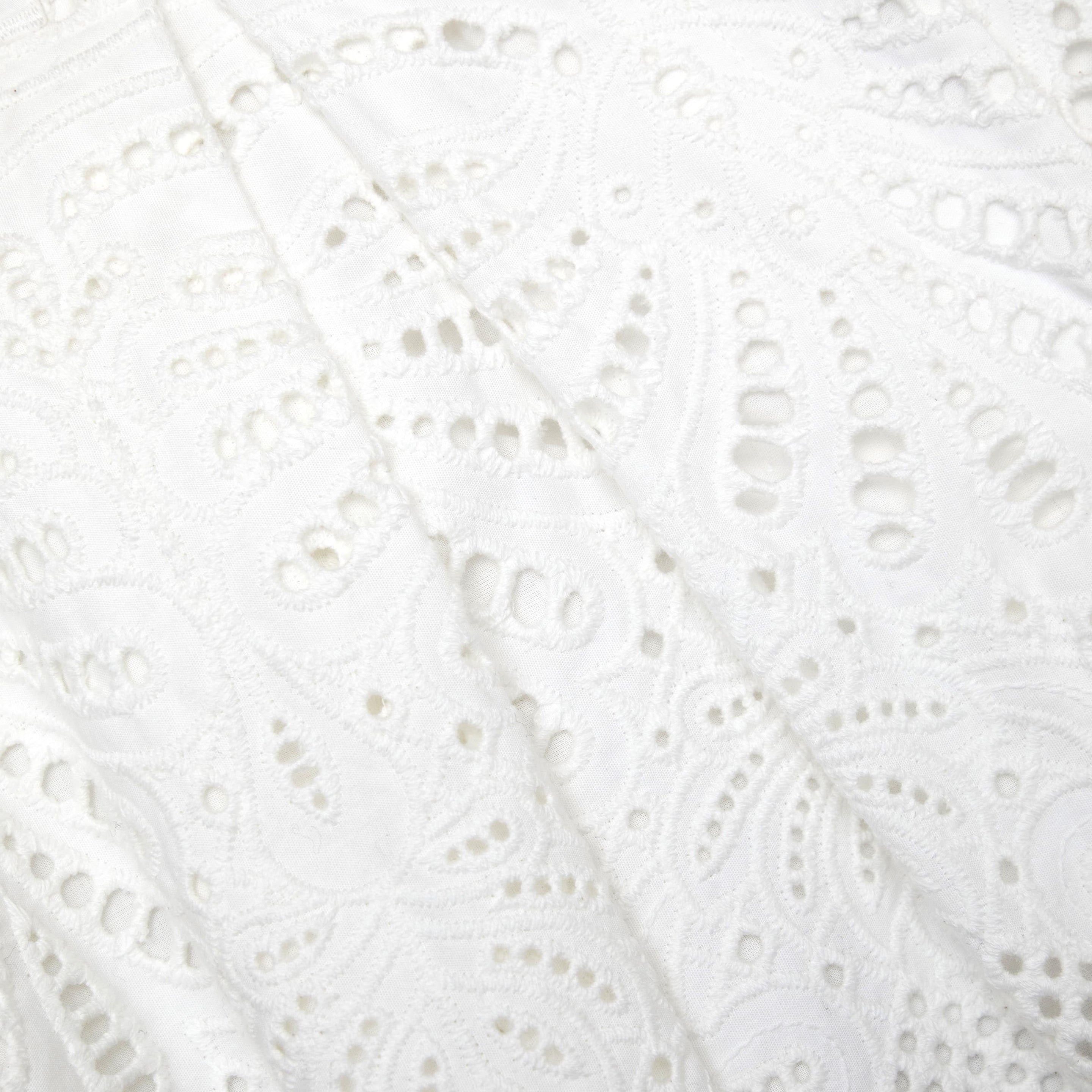 White Cotton Embroidery Shorts - 5