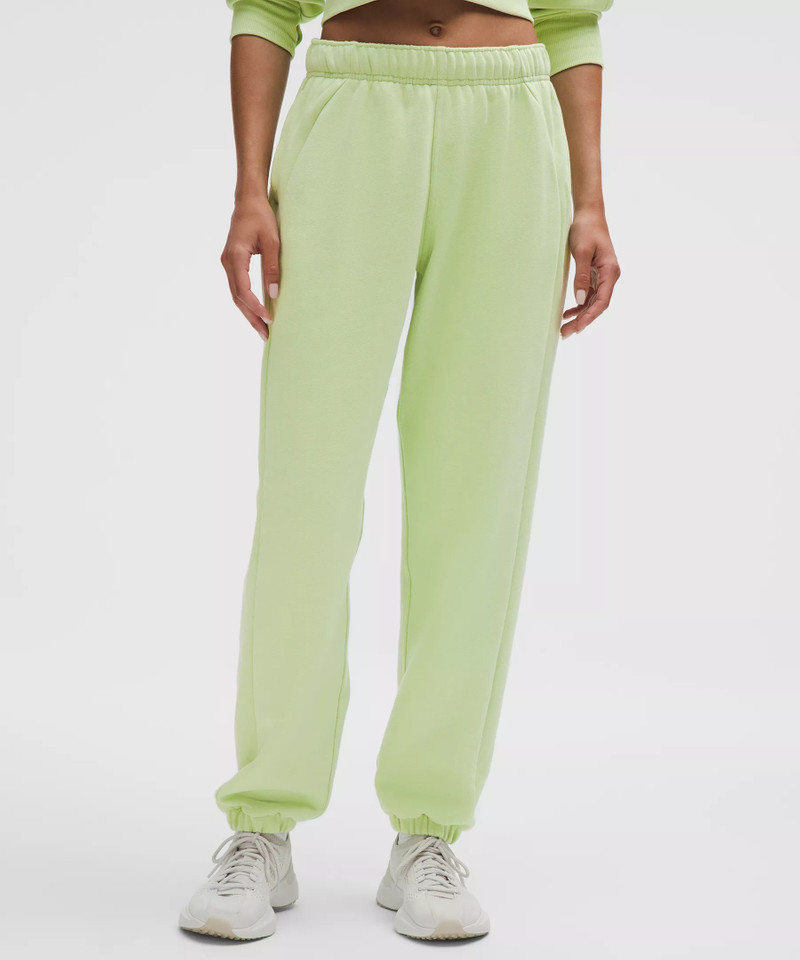 lululemon Scuba Mid-Rise Oversized Jogger *Regular outlook