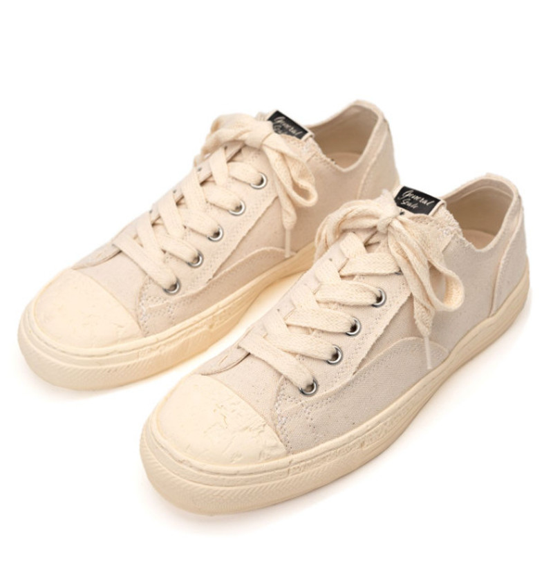 Maison MIHARAYASUHIRO Maison MIHARA YASUHIRO PAST Sole 6 - Hole Canvas Low-top Sneaker 'White' S09FW205-WHT outlook