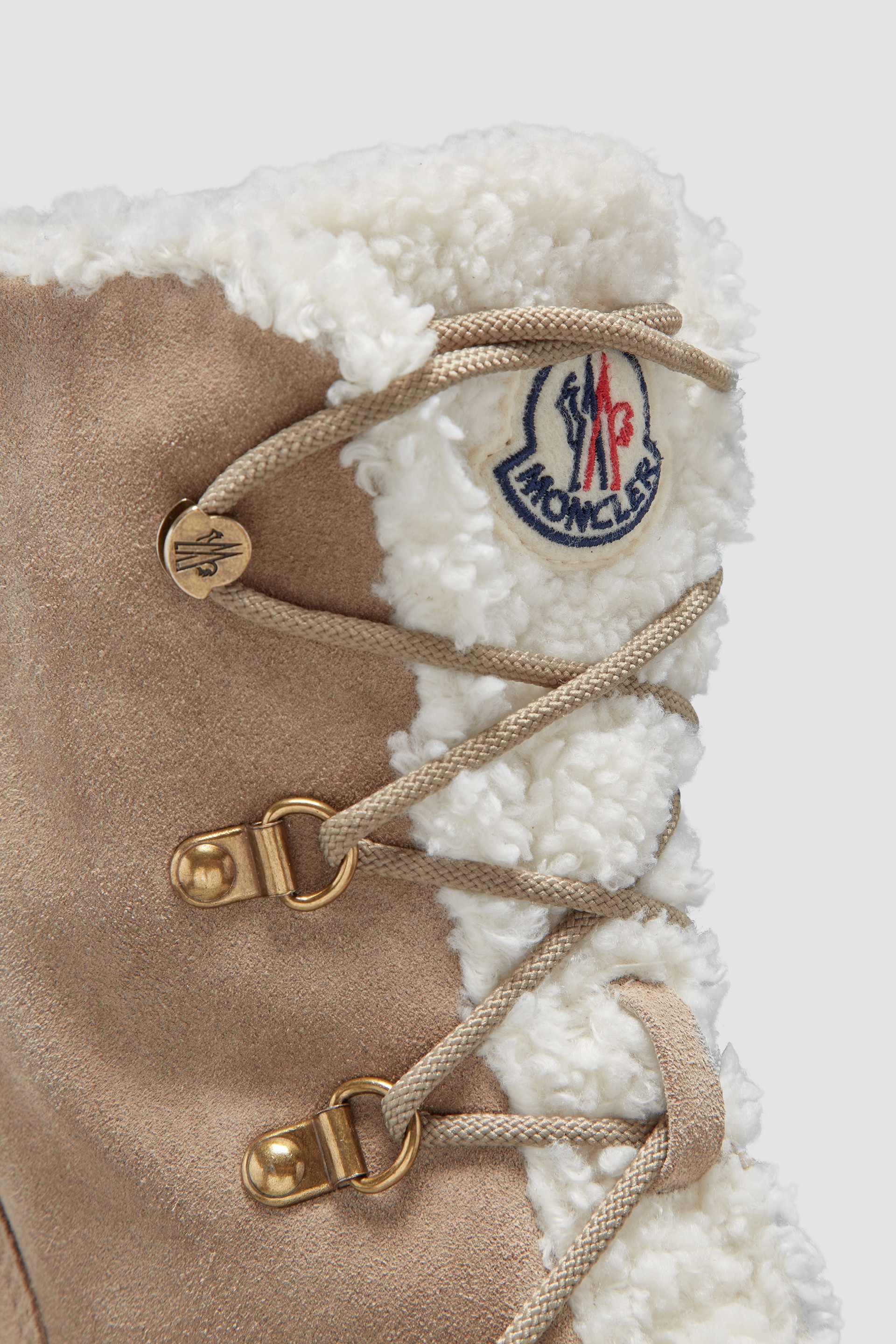 Resile Trek Lace-Up Boots - 5