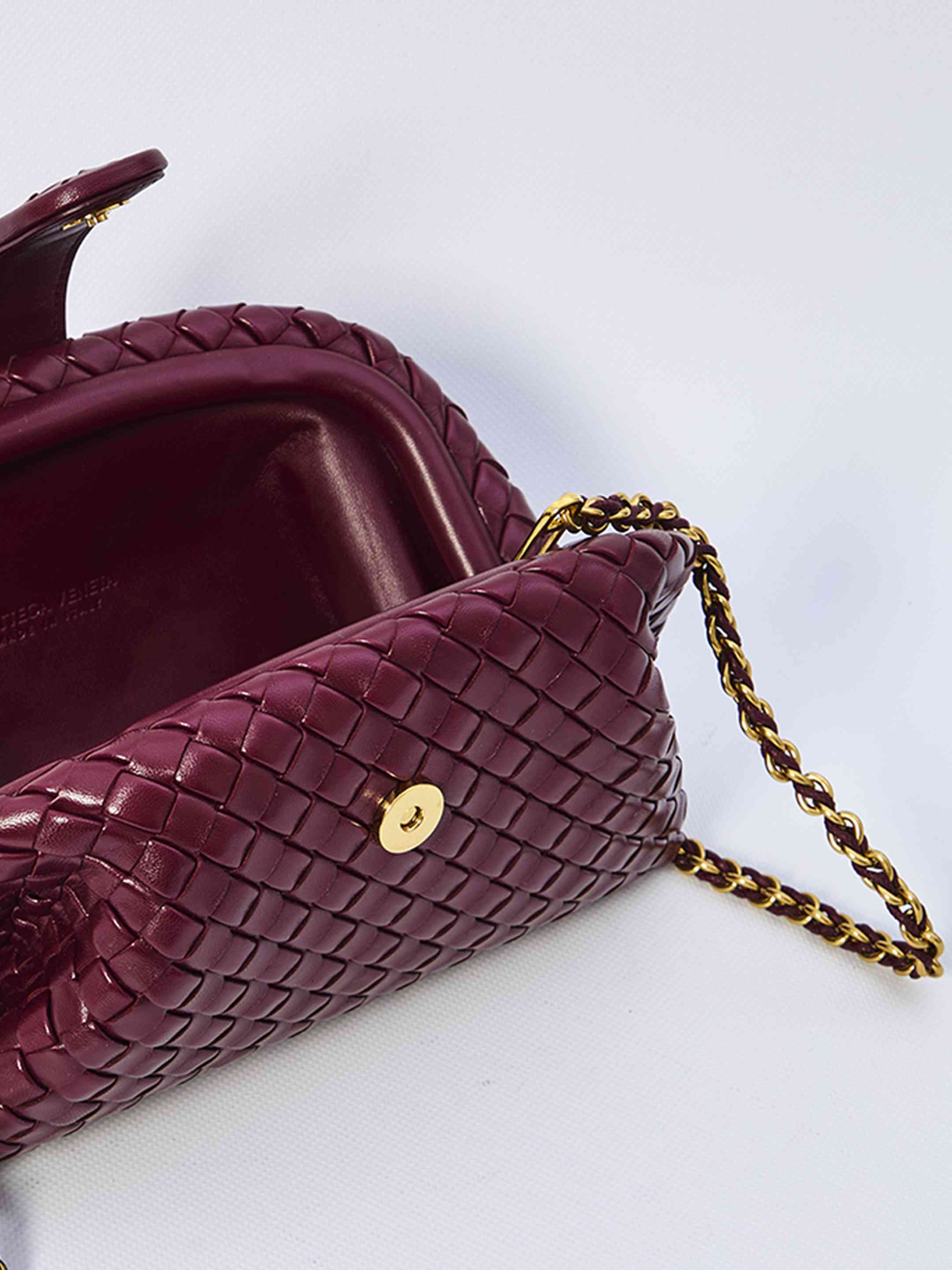 Bottega Veneta Women Lauren 1980 Clutch - 4