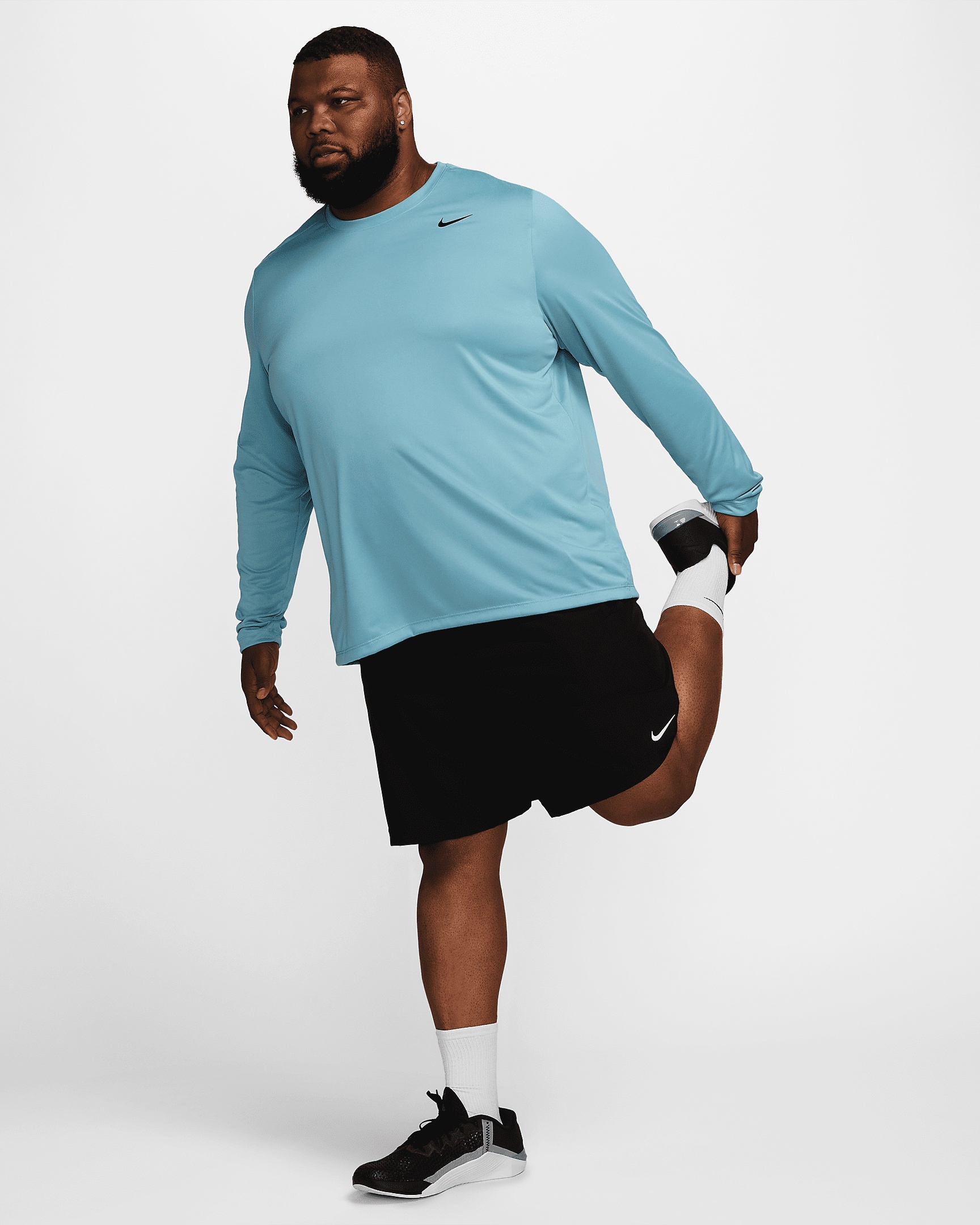 Nike Dri-FIT Legend Men's Long-Sleeve Fitness Top - 8