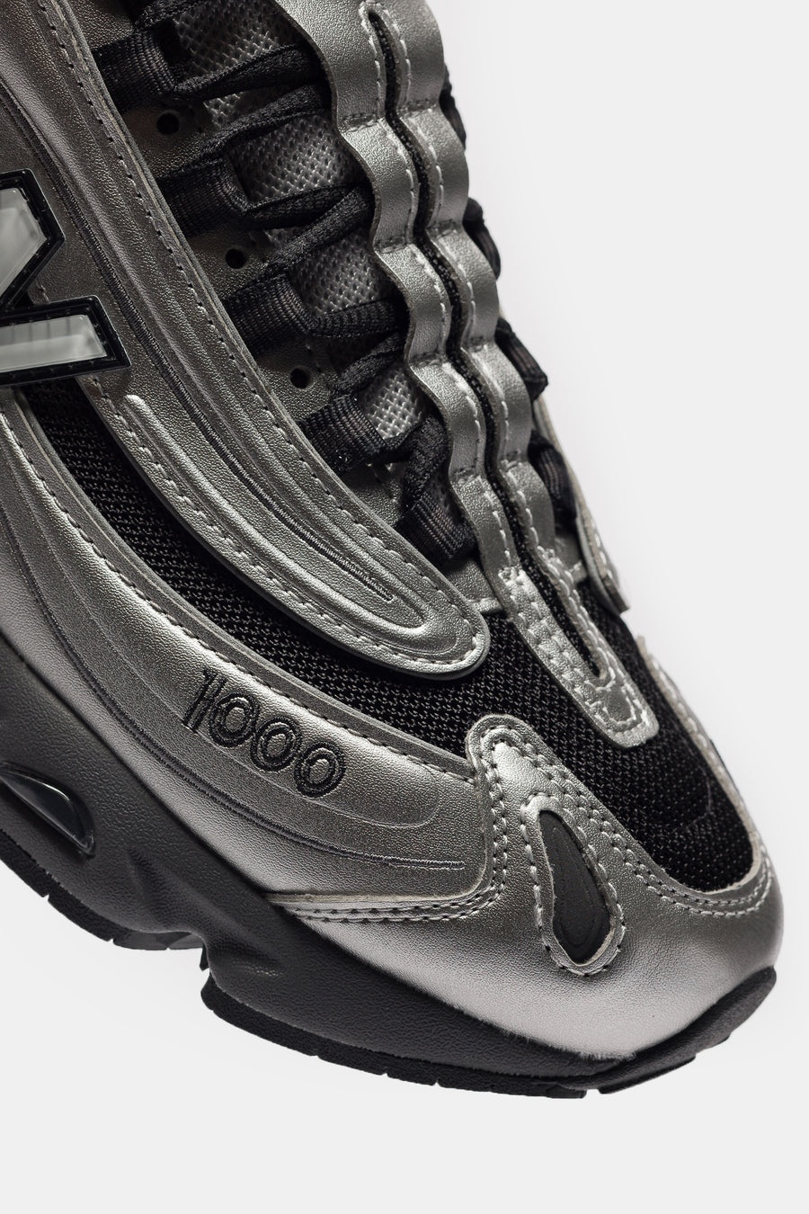 1000 Sneaker in Silver Metallic/Green - 6