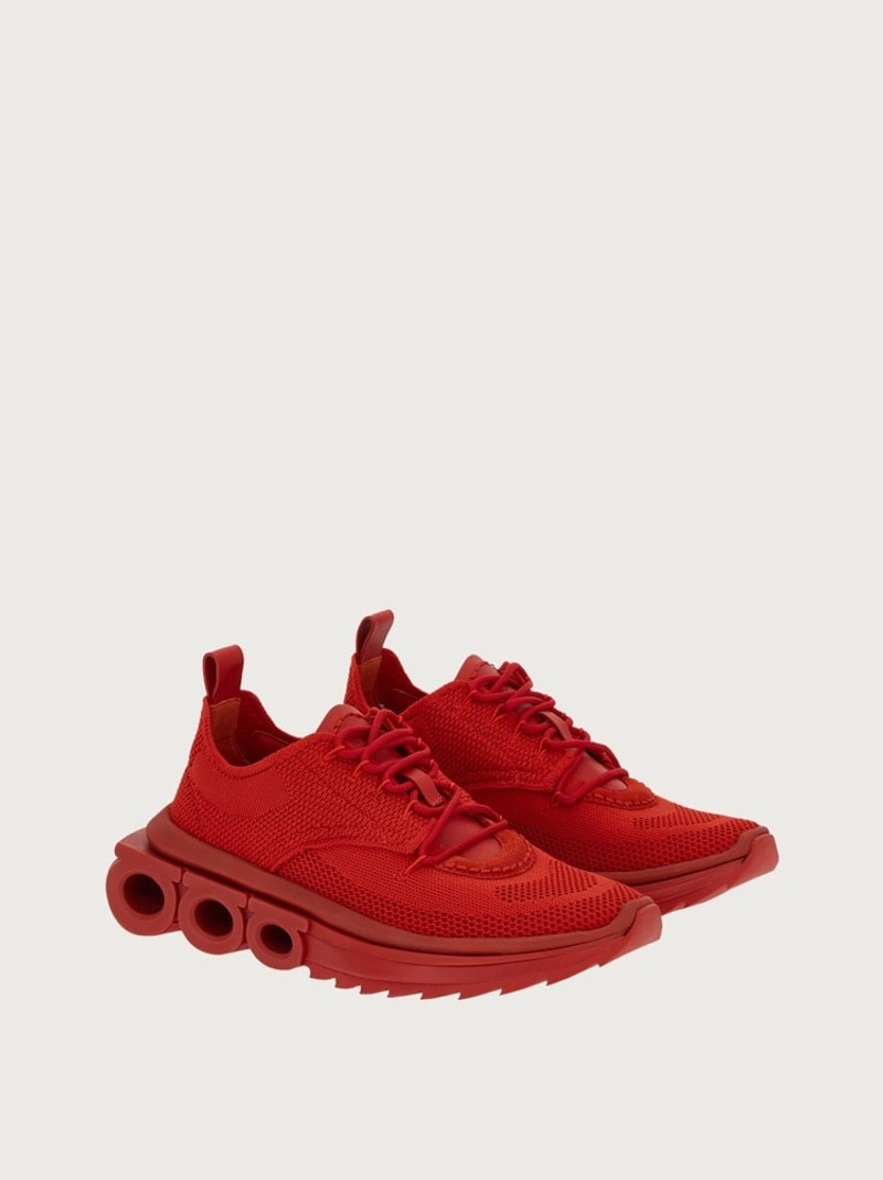 RUNNING SNEAKER 4