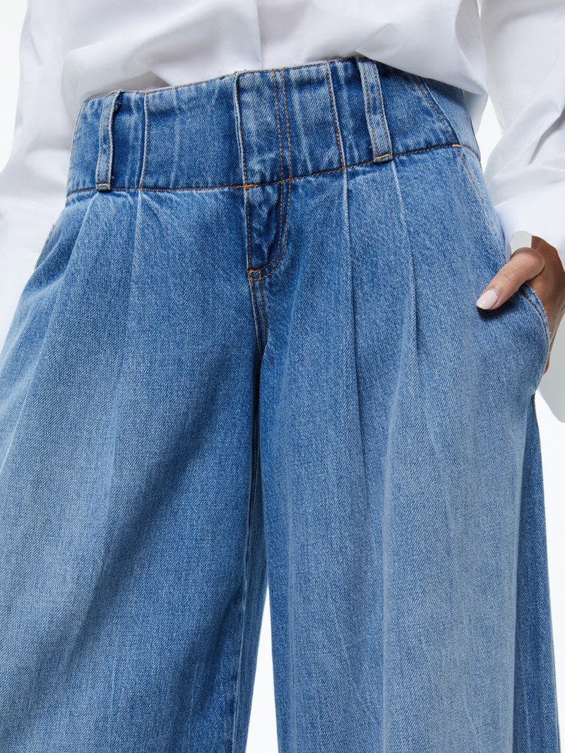 ANDERS LOW RISE PLEATED JEAN 5