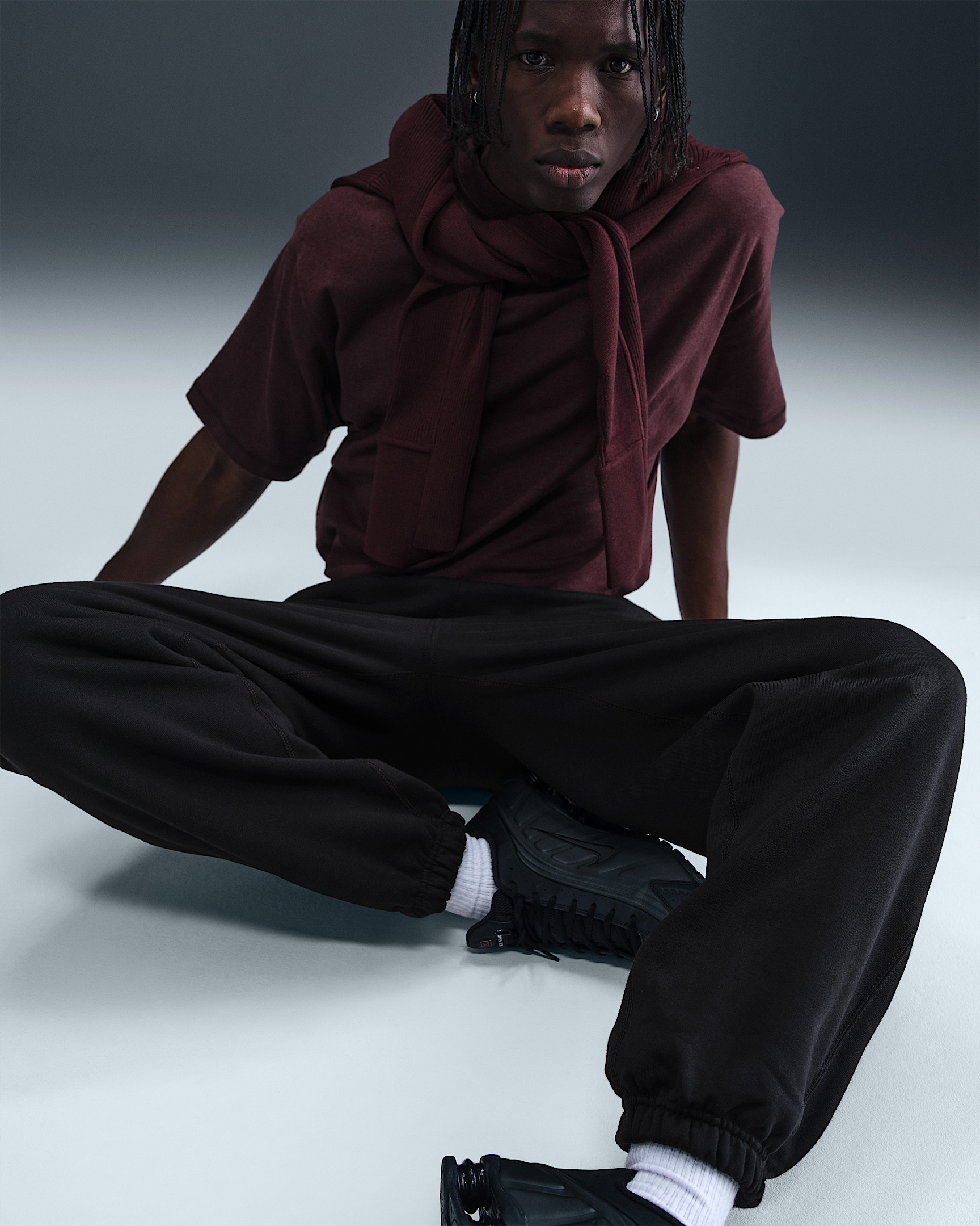 Nike Solo Swoosh Men's Cuffed Fleece Pants - 5