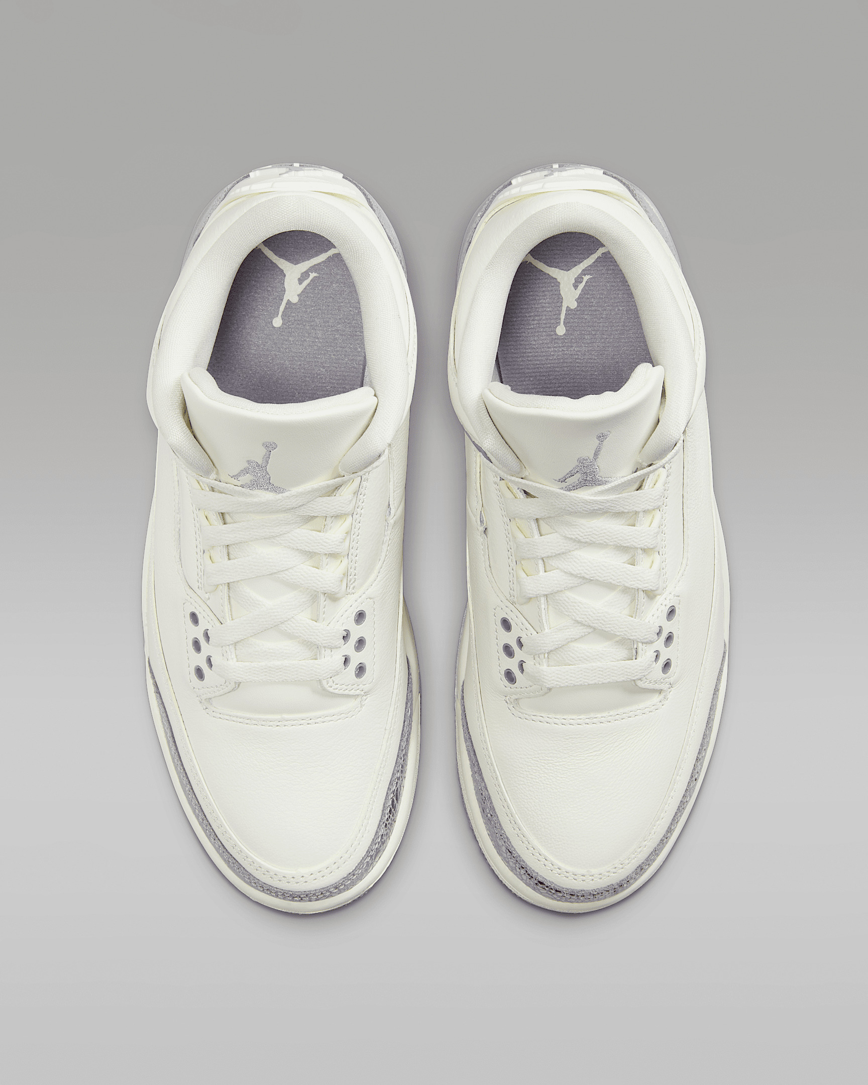 Jordan Air Jordan 3 Retro Women's Shoes | REVERSIBLE