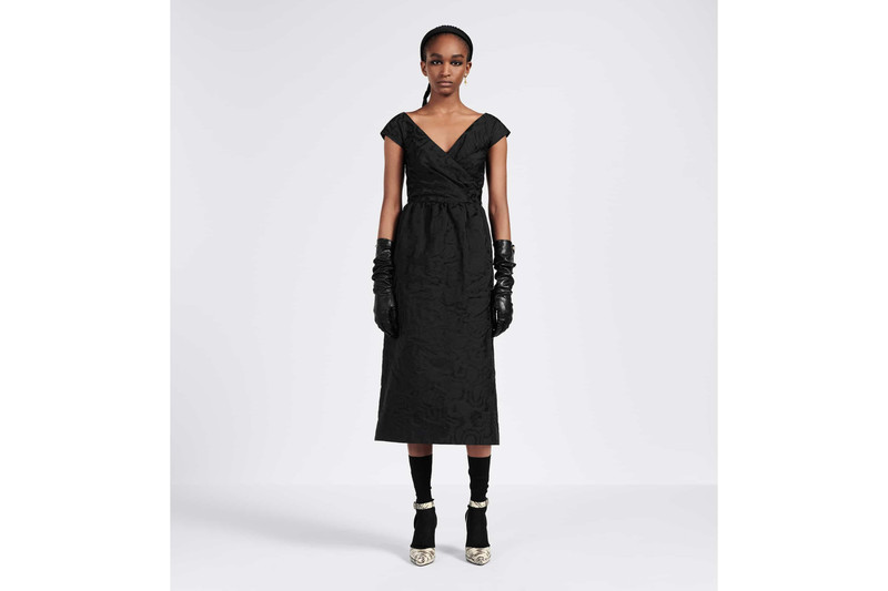 Regular-Fit Mid-Length Dress 4