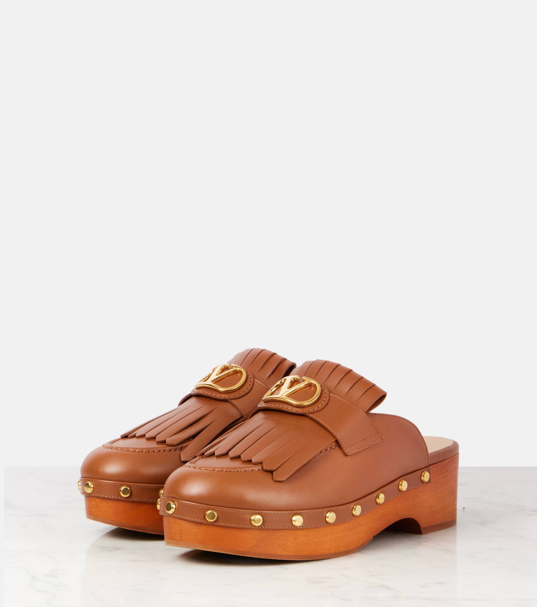 VLogo fringed leather clogs - 4