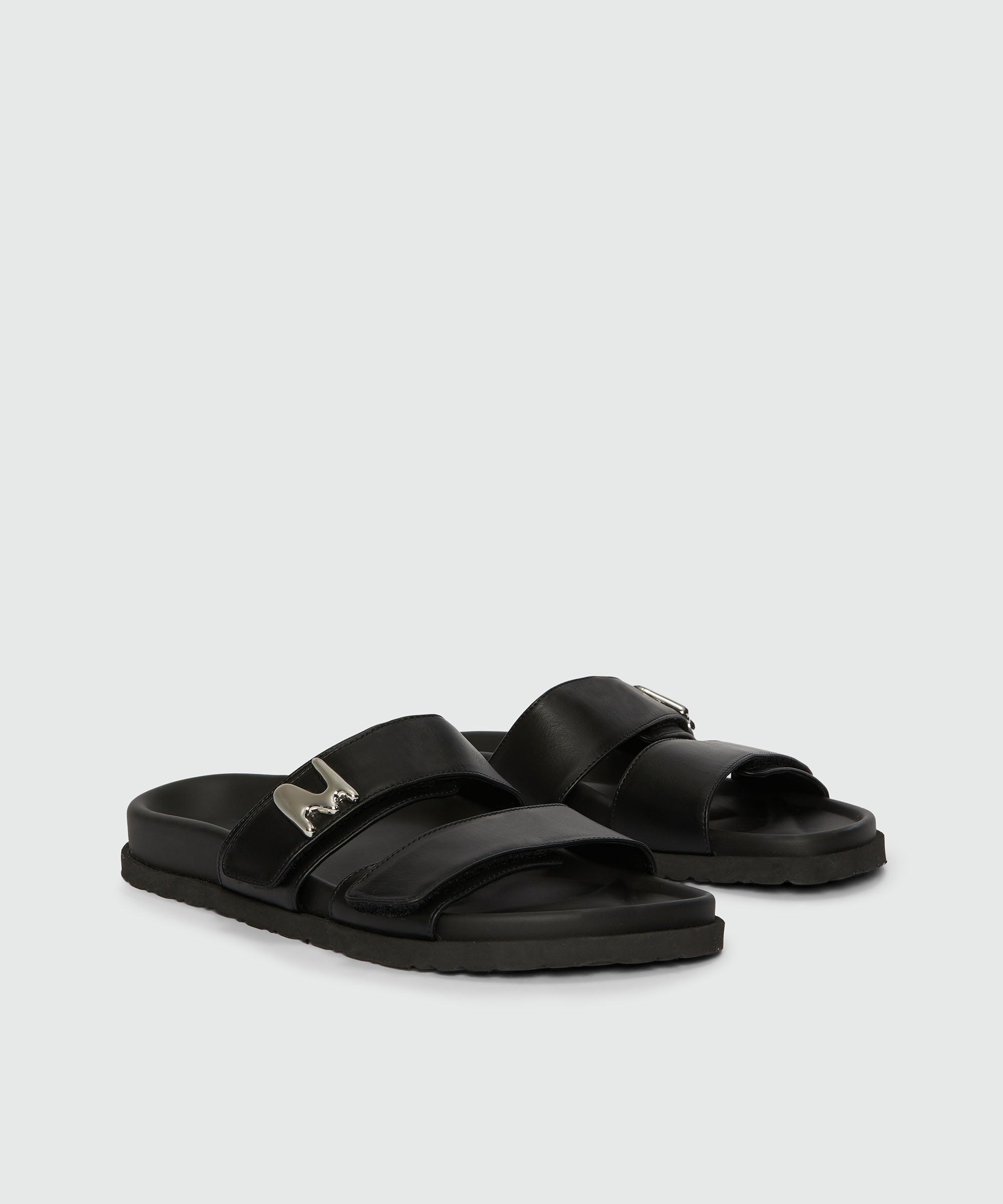 Flat sandals in black leather and "TheMwave" logo - 3