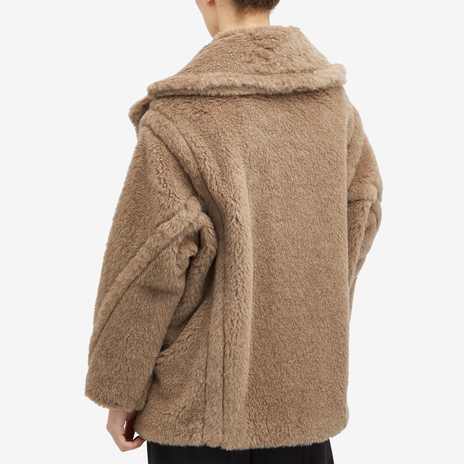【23AW NEW】Max Mara_woman / Espero Teddy コート / Brown MAX MARA | Espero Short Teddy Coat | Women | Sand | Flannels