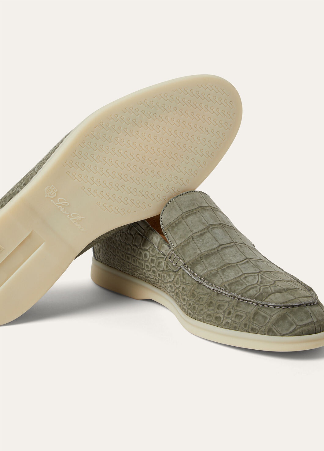 Summer Walk Nabuk Alligator Moccasin - 4