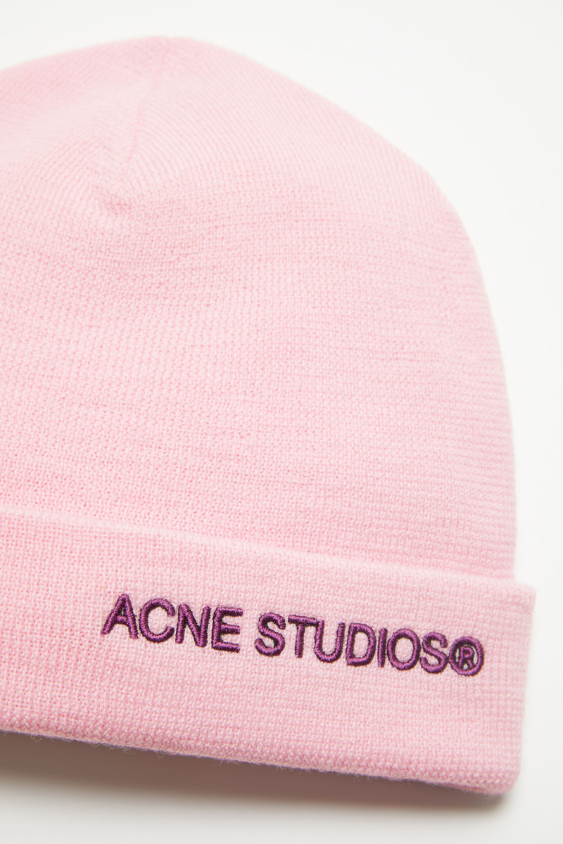 Logo beanie - Light pink 4