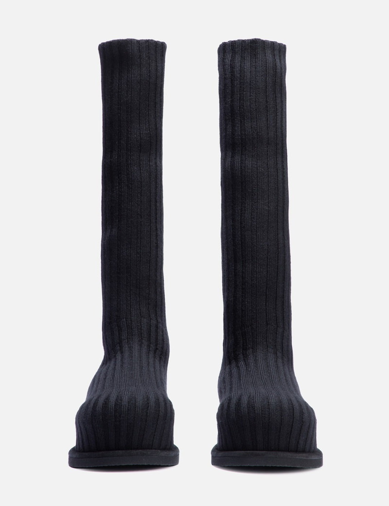 Amina Muaddi VENEDA STRETCH BOOT FLATFORM outlook