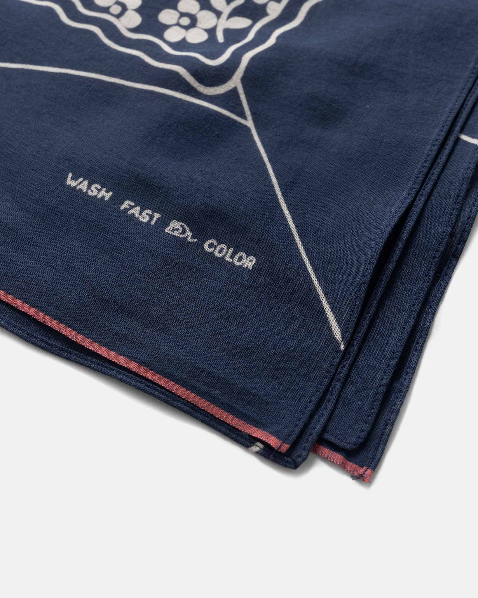 Fastcolor Selvedge Bandana (SPIDER PECKISH RAINBOWY) Navy - 2