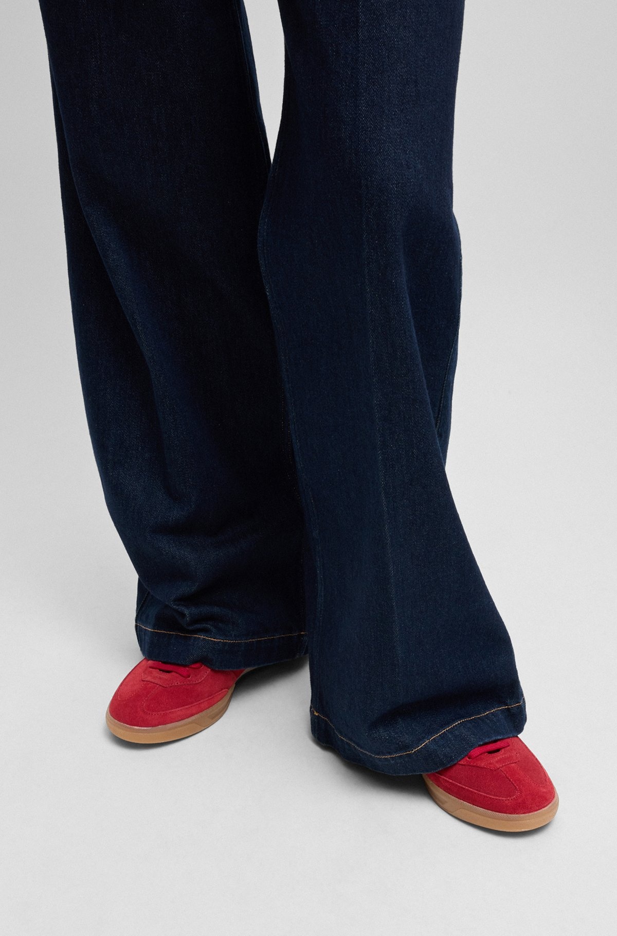SUEDE LACE-UP TRAINERS WITH LOGO DETAIL - 4