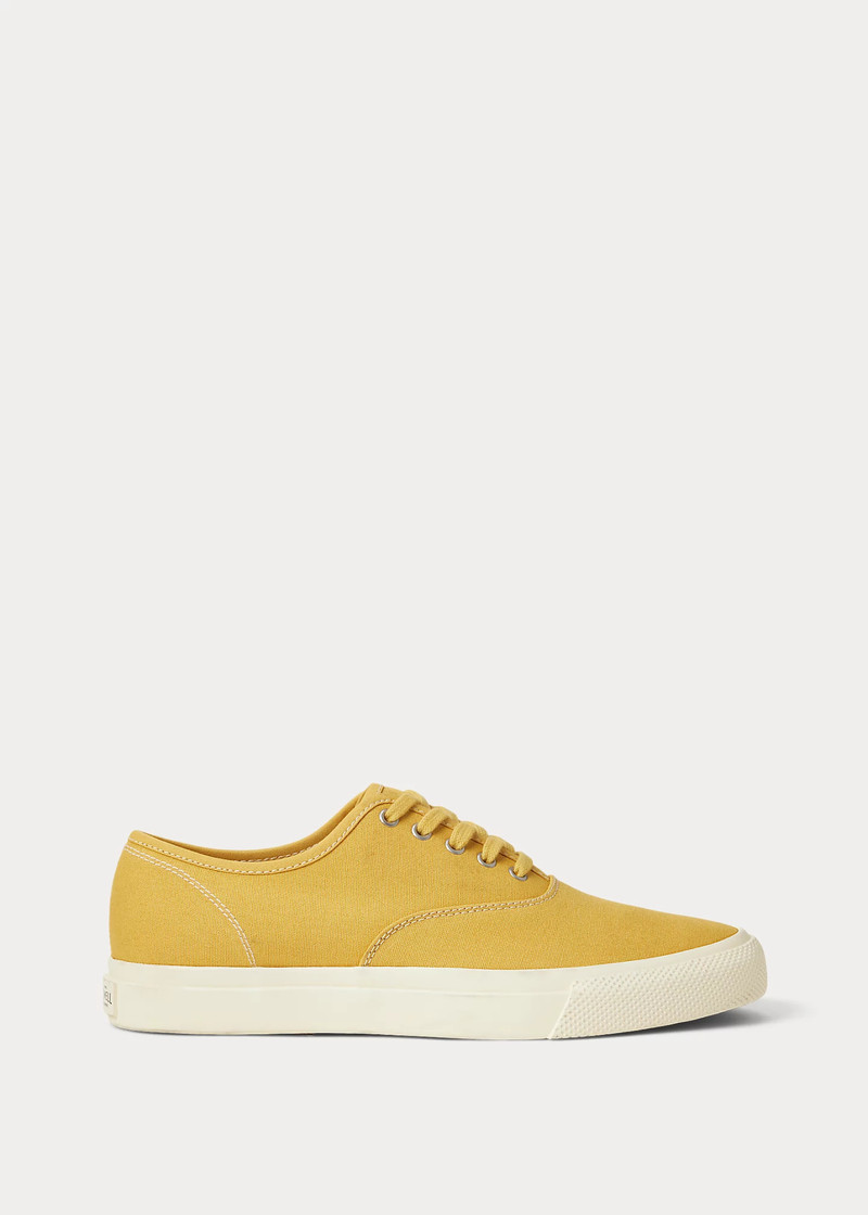 Canvas Sneaker 1
