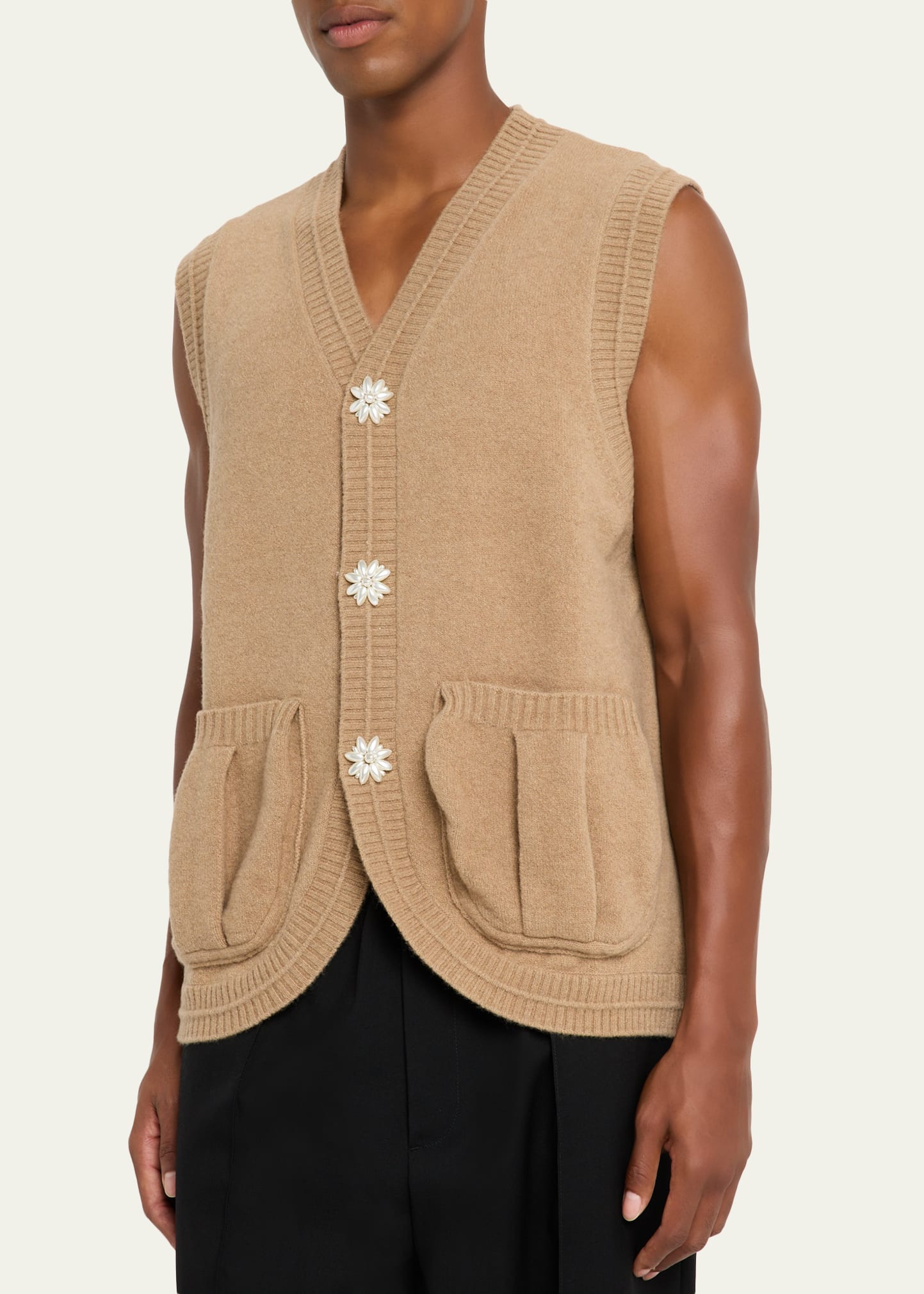 Men's Virgin Wool Knit Pearly Flower-Button Cardigan Vest - 4