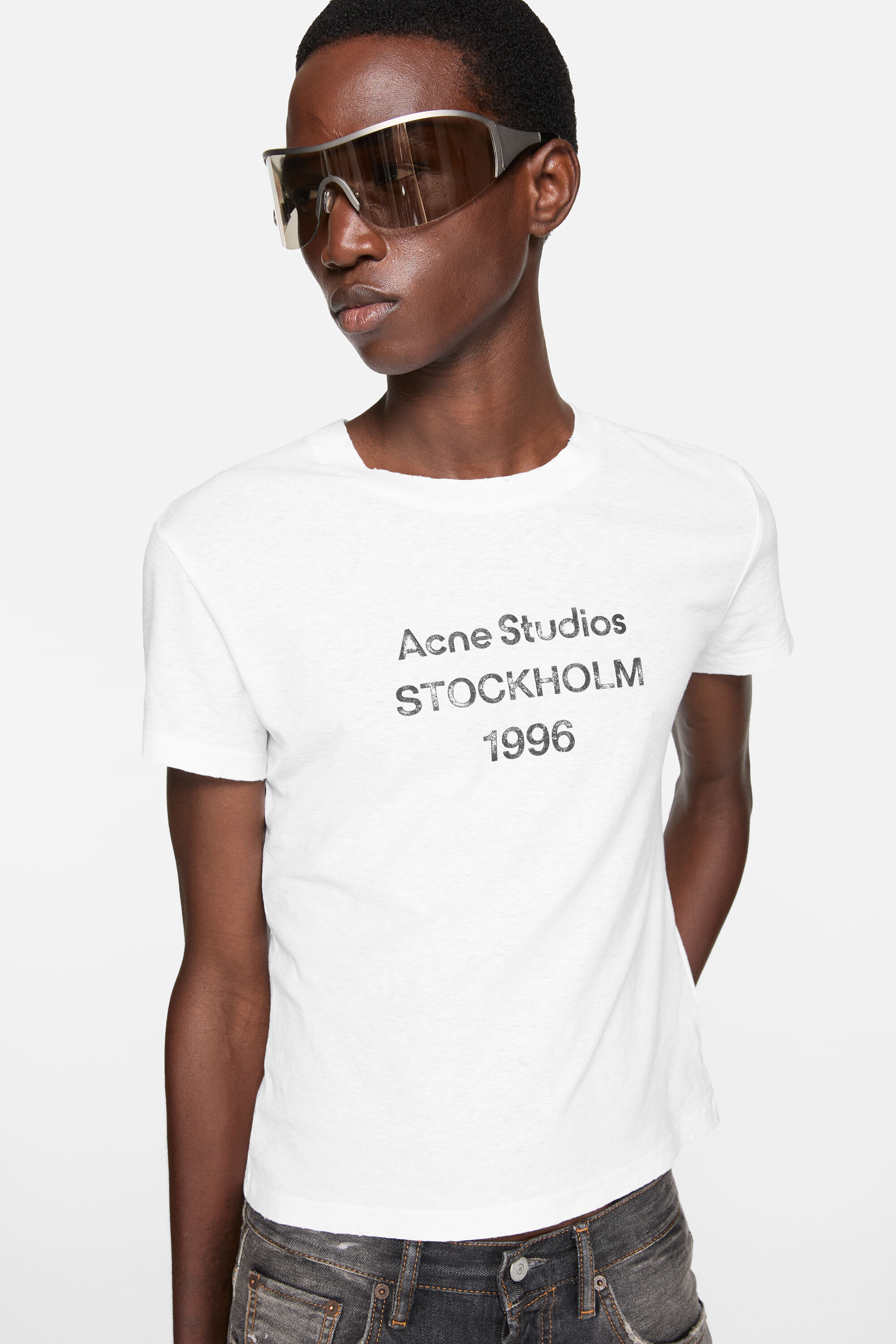 Logo T-shirt - Off white - 4