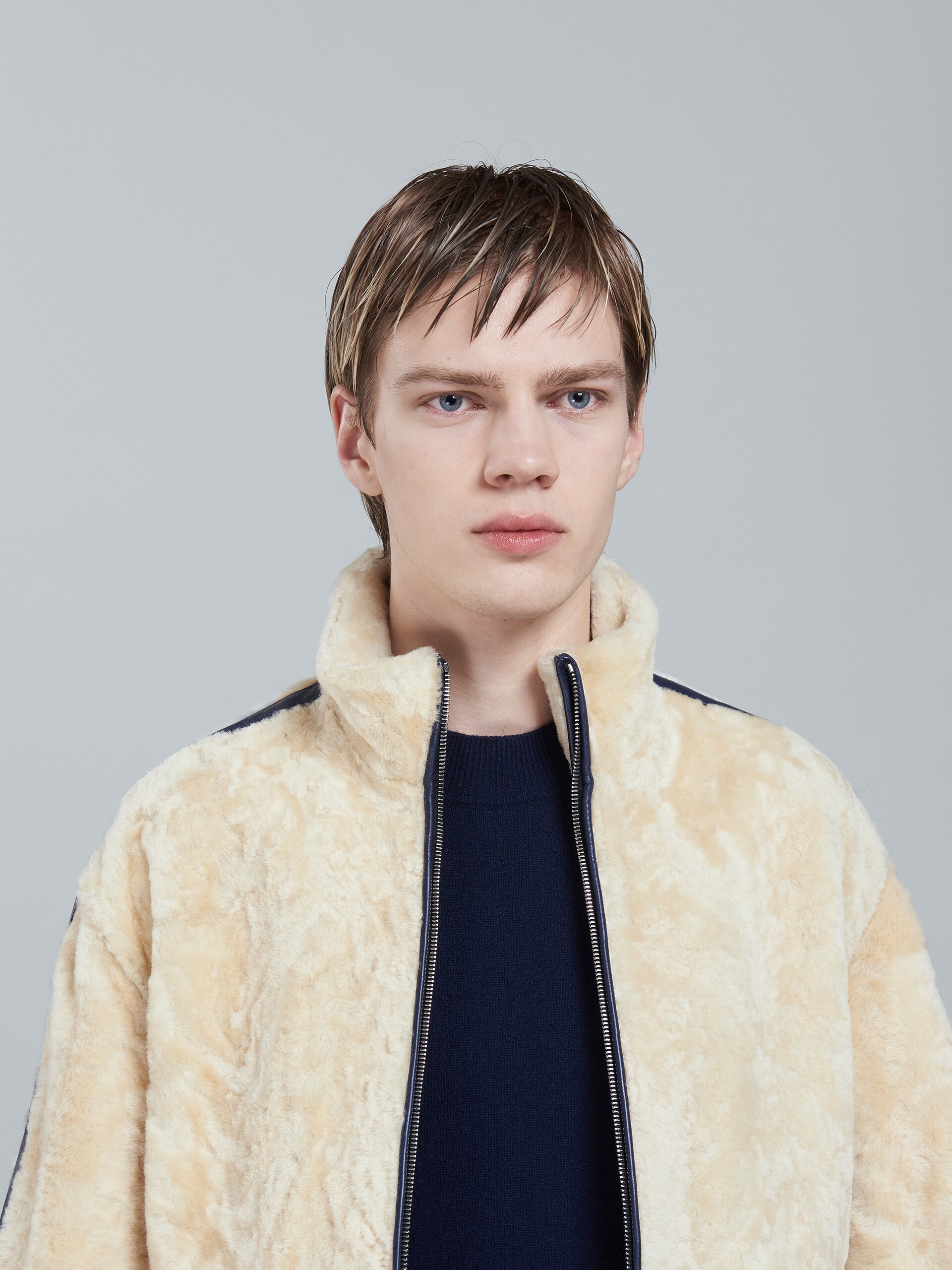 SEMI-CURLY SHINY MERINOS JACKET - 4