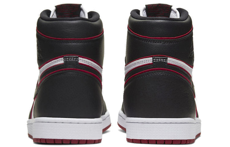 Air Jordan 1 Retro High OG 'Bloodline' 555088-062 - 5