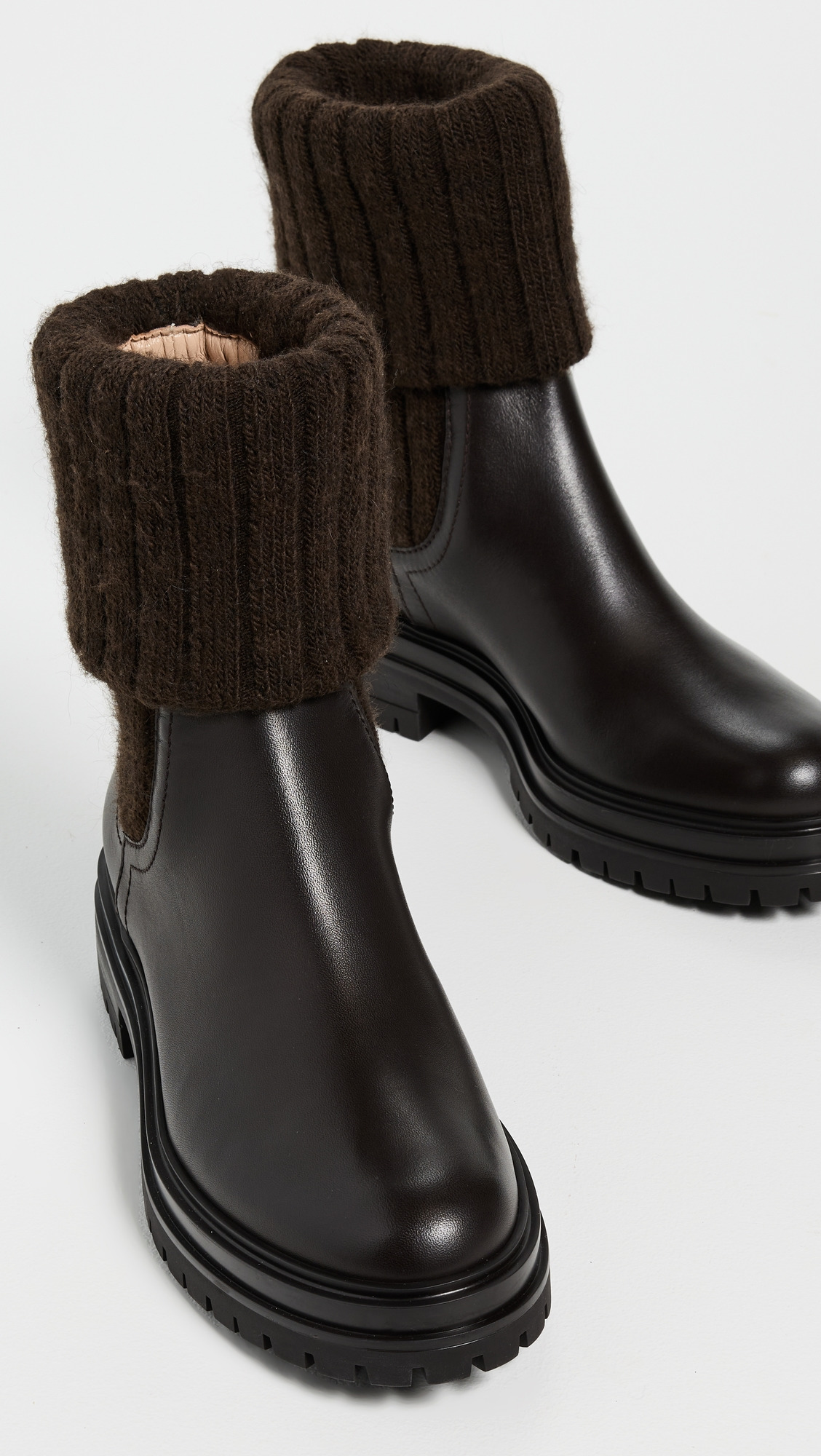 Tenney Calf Knit Chalet Boots - 4