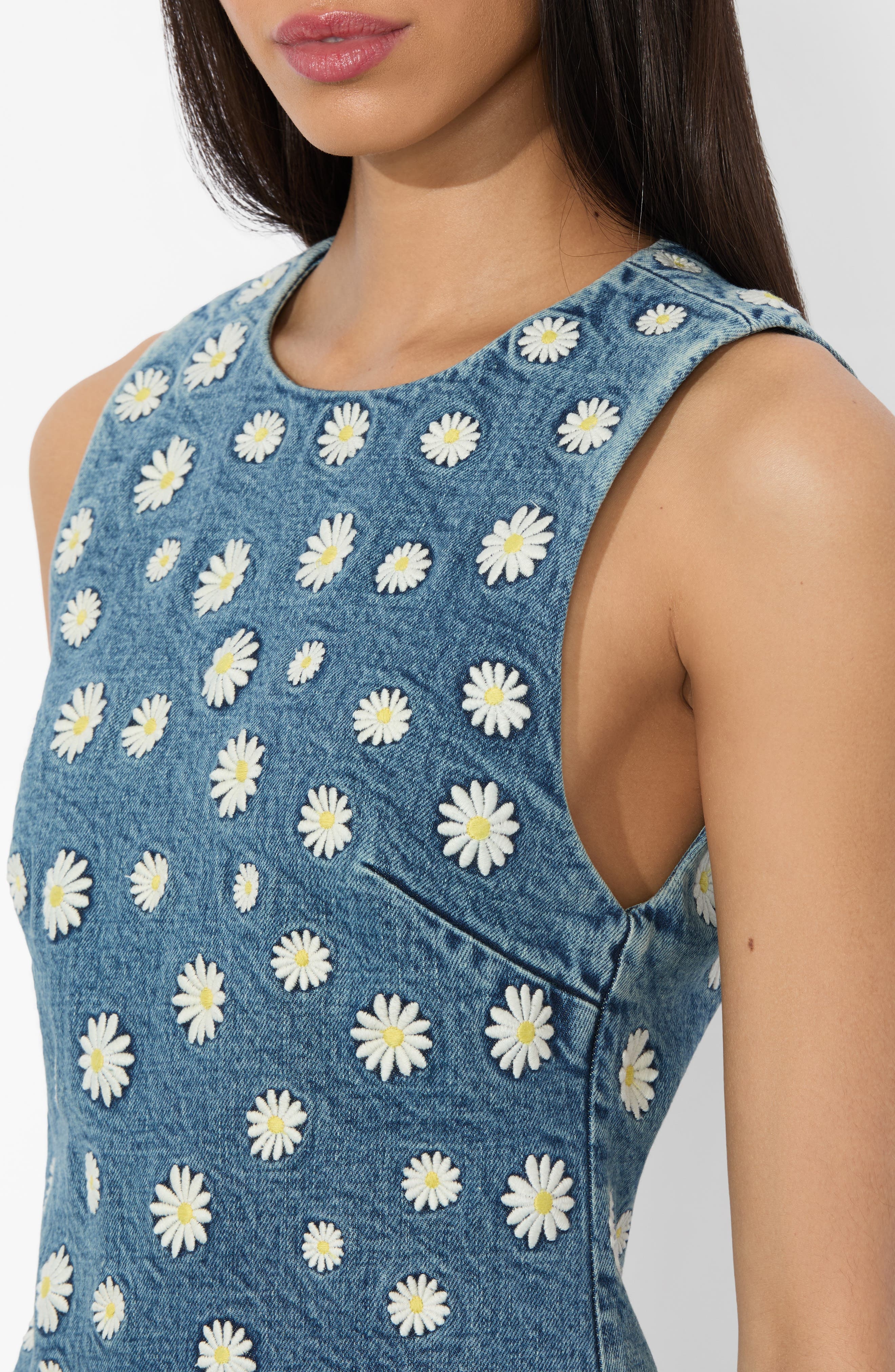 Alice + Olivia Wynell Daisy Embroidery Denim Minidress in Medium Wash at Nordstrom - 4