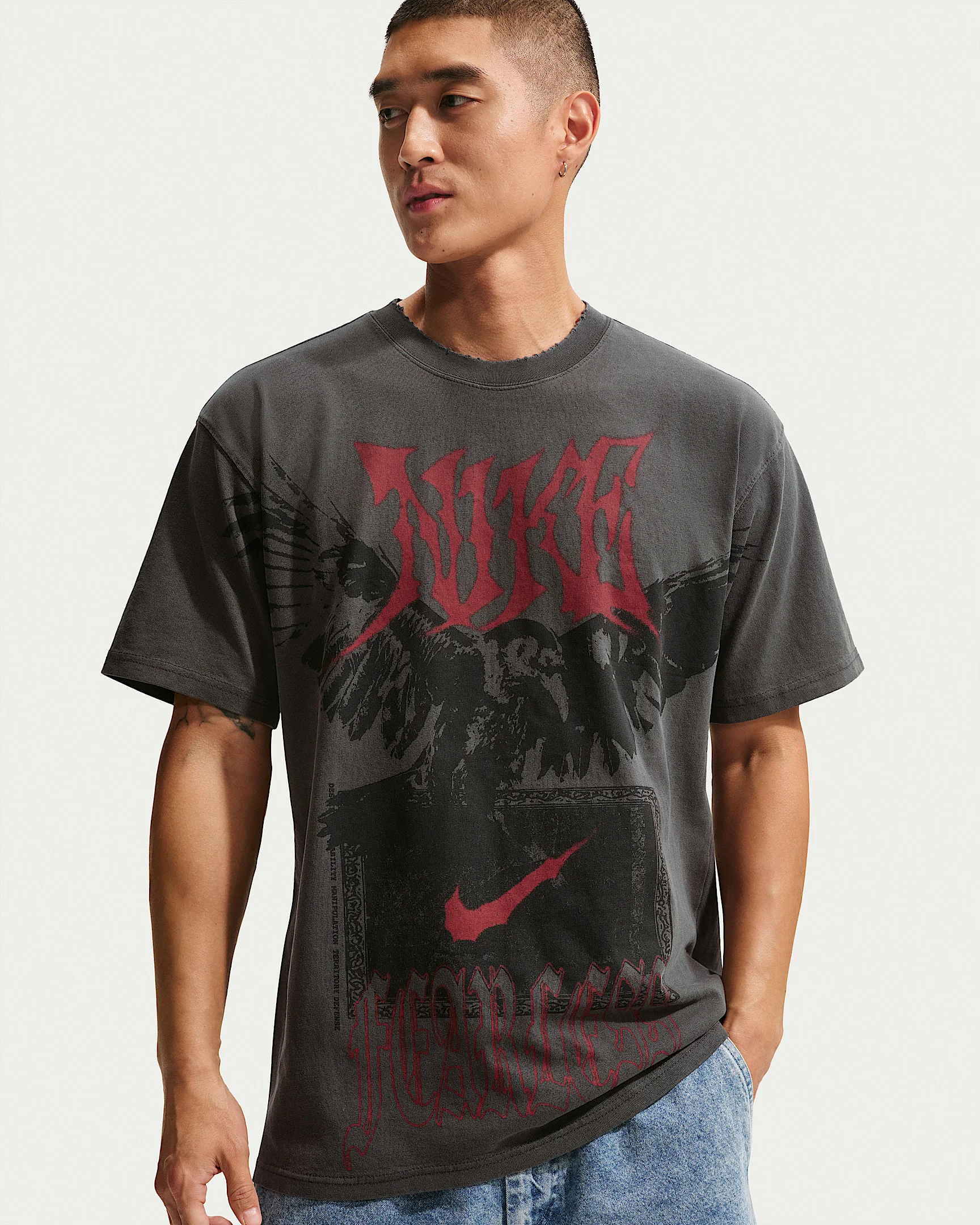 Nike Men's Basketball T-Shirt - 1