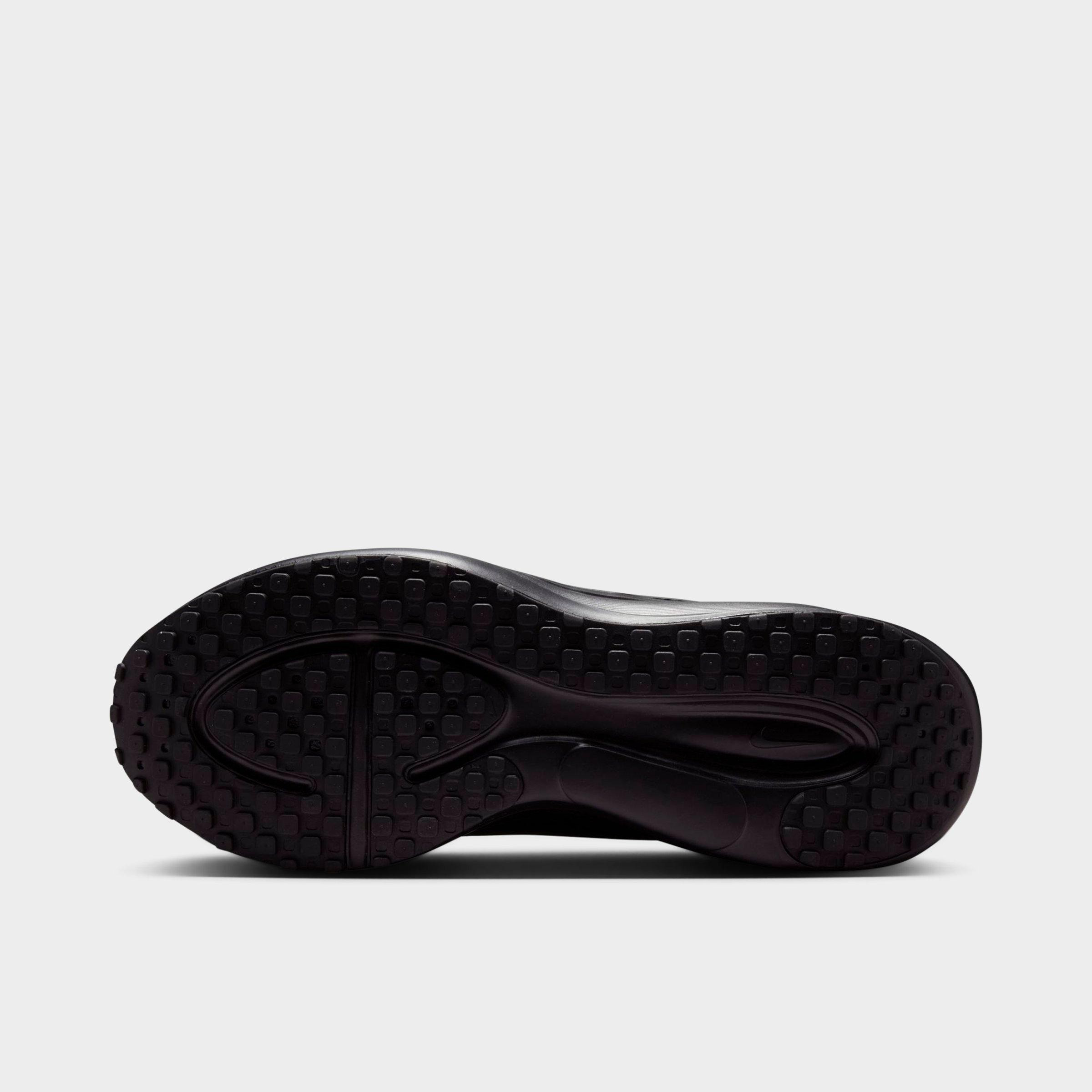 Men's Nike Revolution 8 Running Shoes - 6