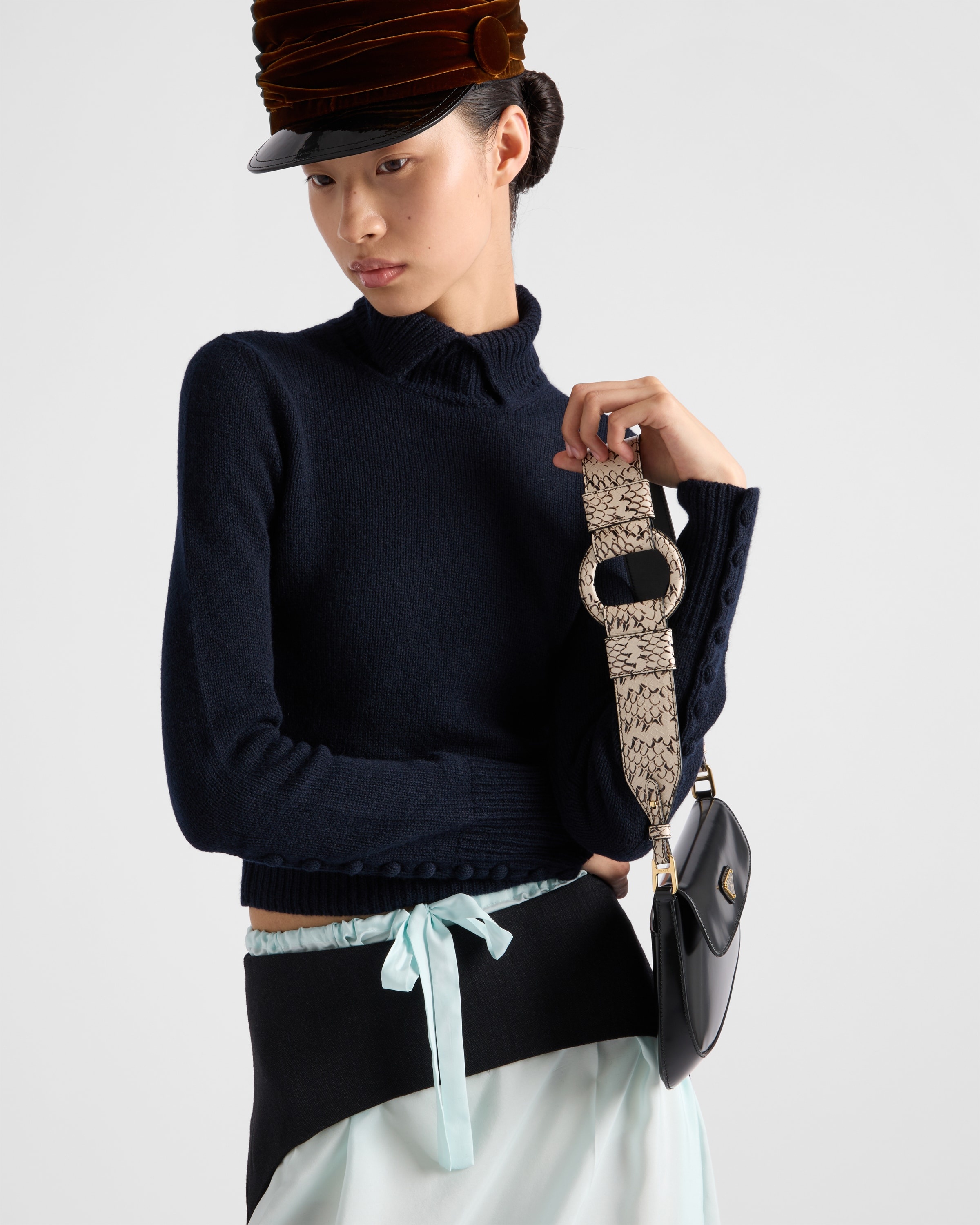 Cashmere turtleneck sweater - 6