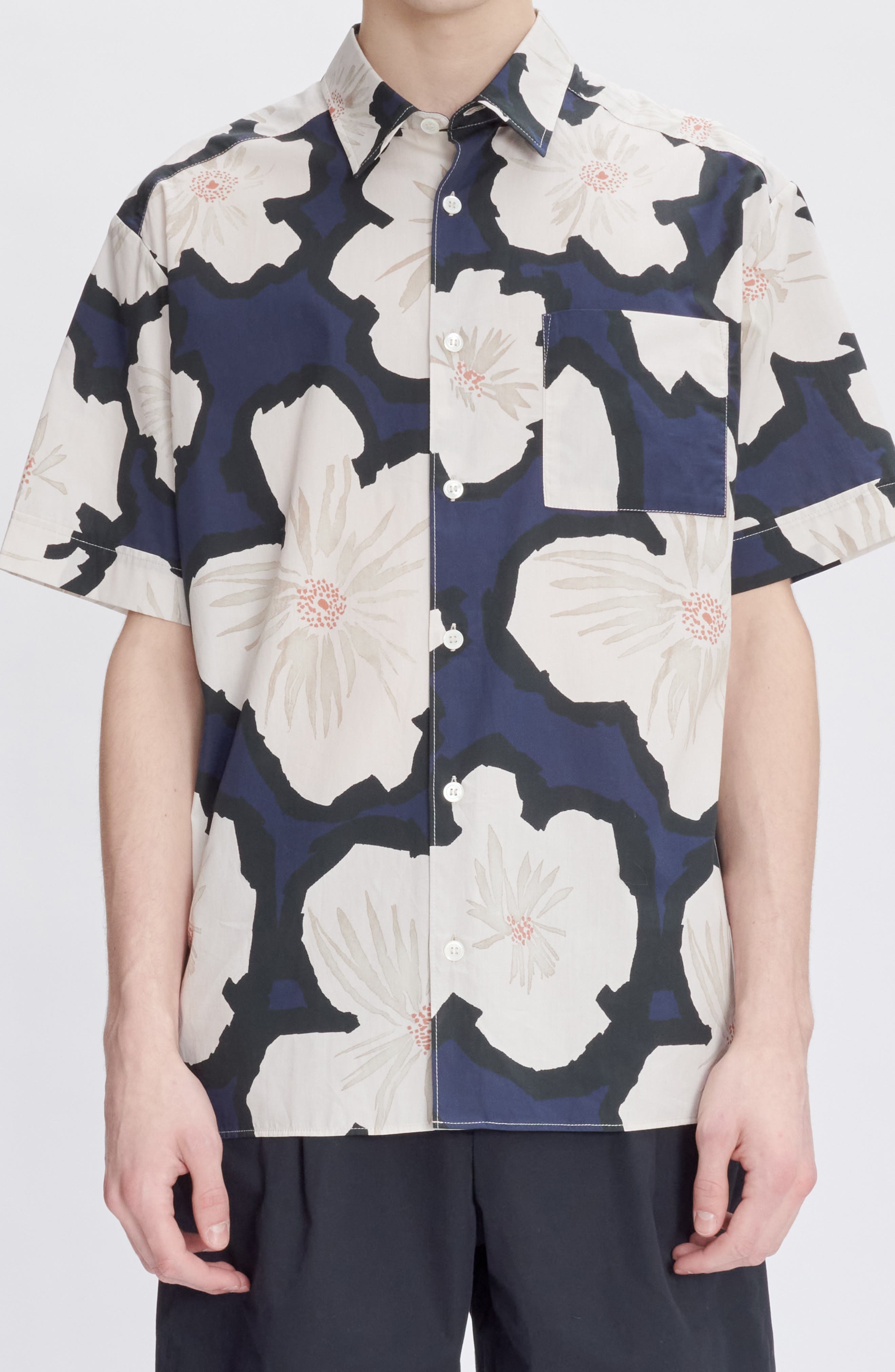 A.P.C. Ross Floral Short Sleeve Button-Up Shirt in Iak Dark Navy at Nordstrom - 5