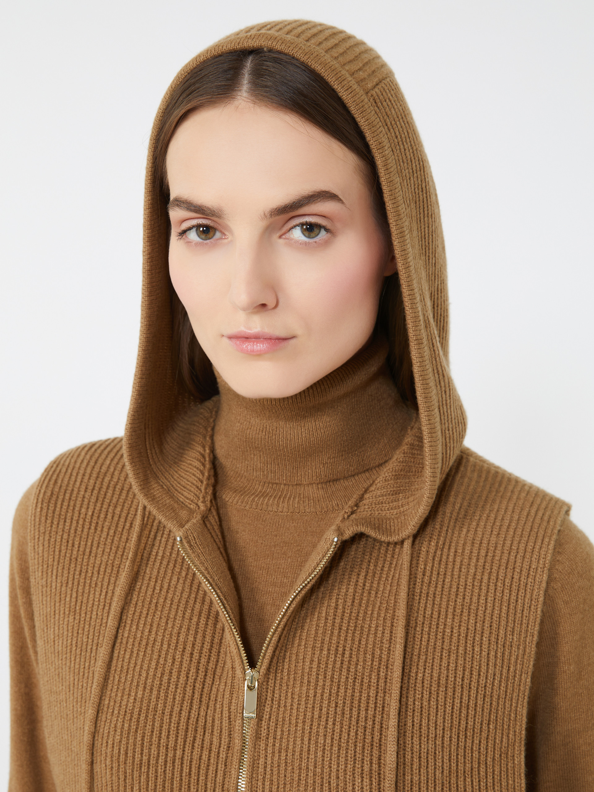 MESCAL Wool and cashmere hooded gilet - 5