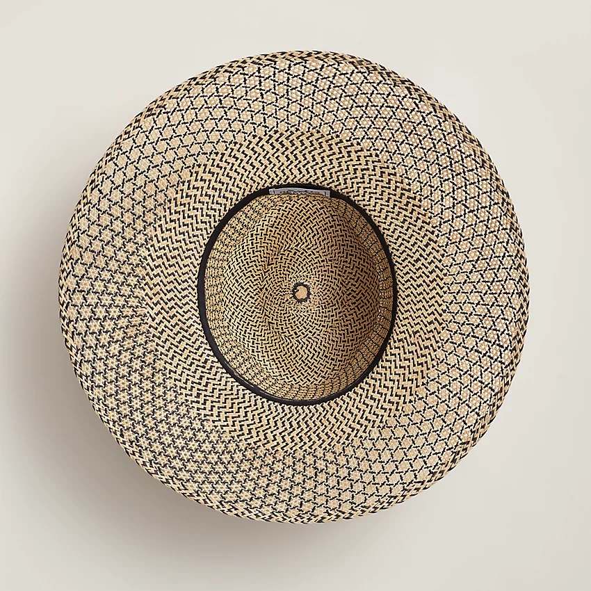 Etna hat - 4