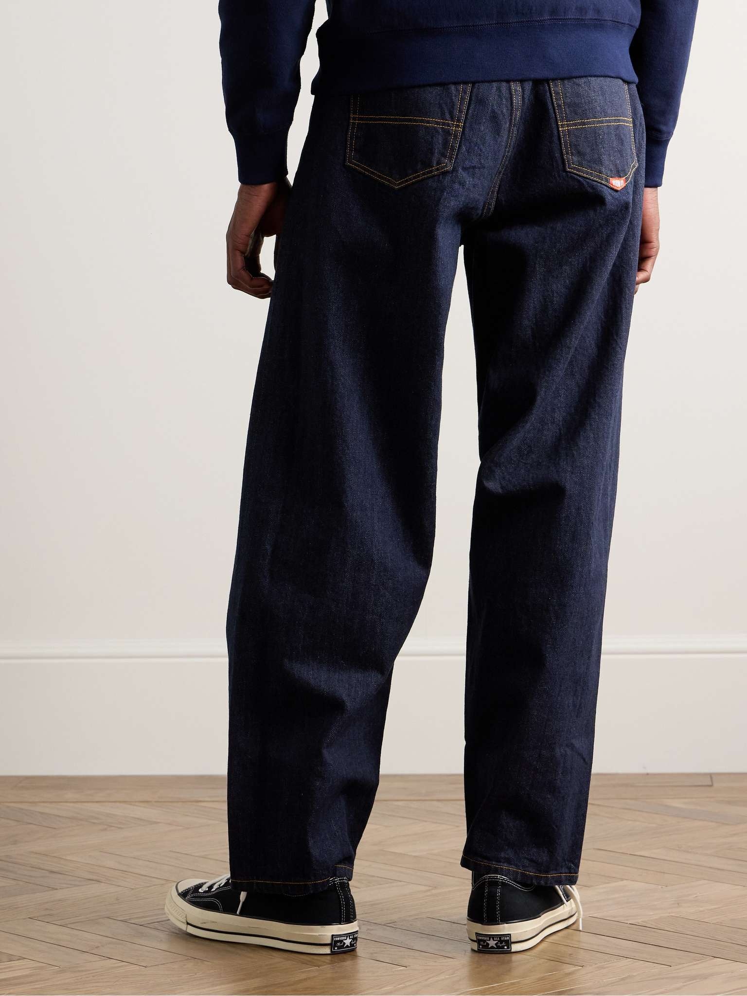 Noah Stovepipe Straight-Leg Selvedge Jeans | REVERSIBLE