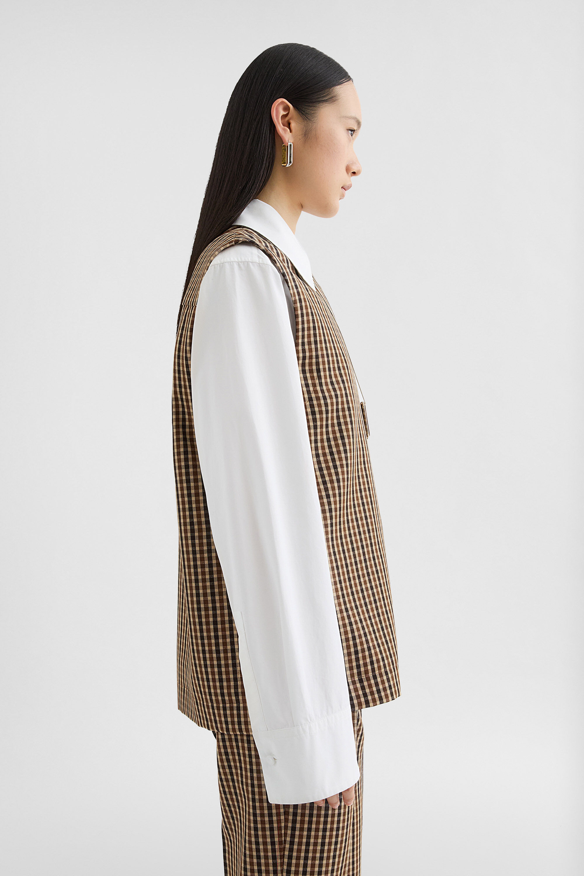 Wool Canvas Crew-Neck Vest - 2