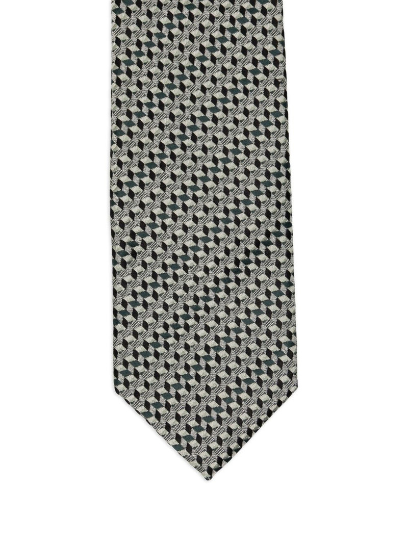 silk tie 3