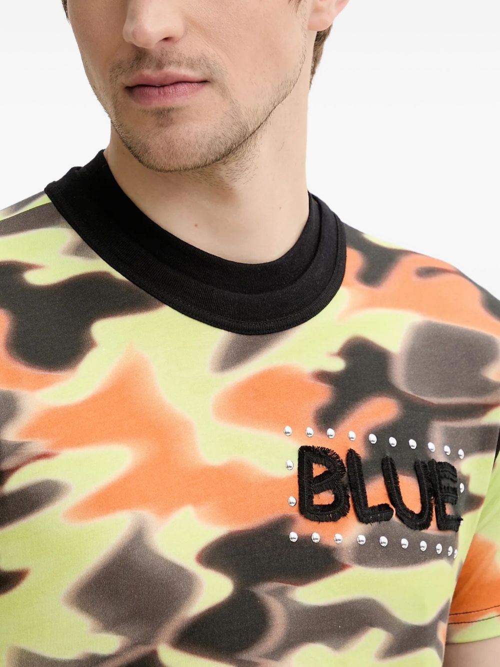 camouflage-print embellished T-shirt - 4