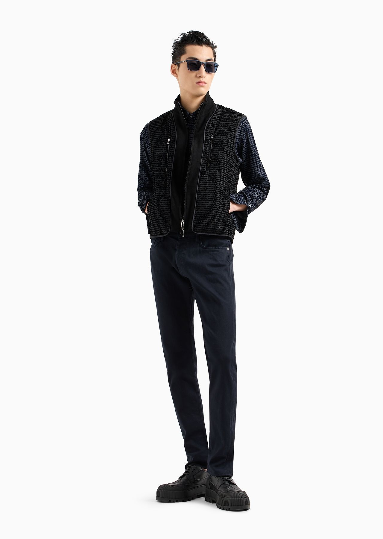 J75 Slim-fit jeans in garment-dyed comfort denim - 4